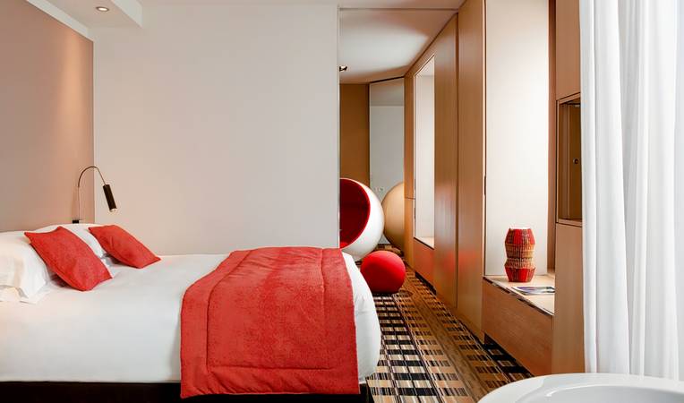 Hôtel Golden Tulip Opéra de Noailles