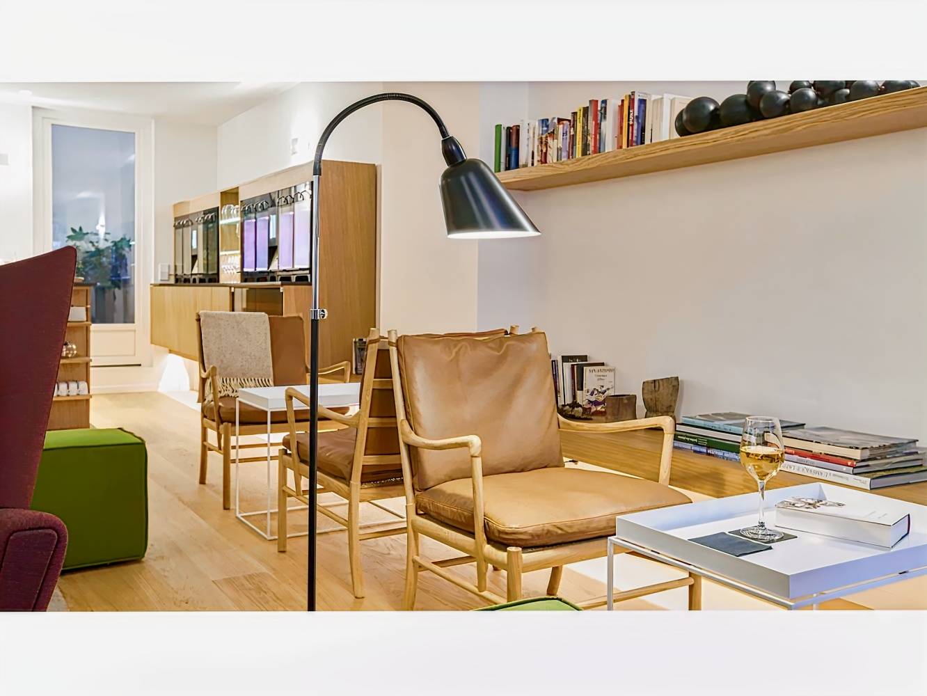 9Hotel Republique