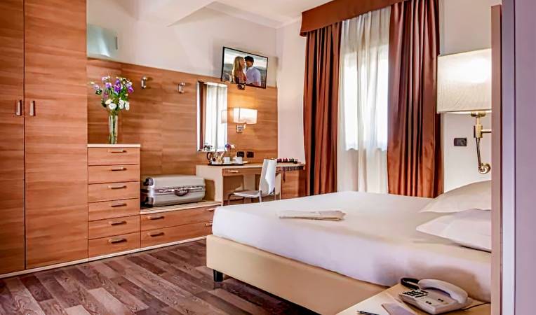 Hotel Domidea