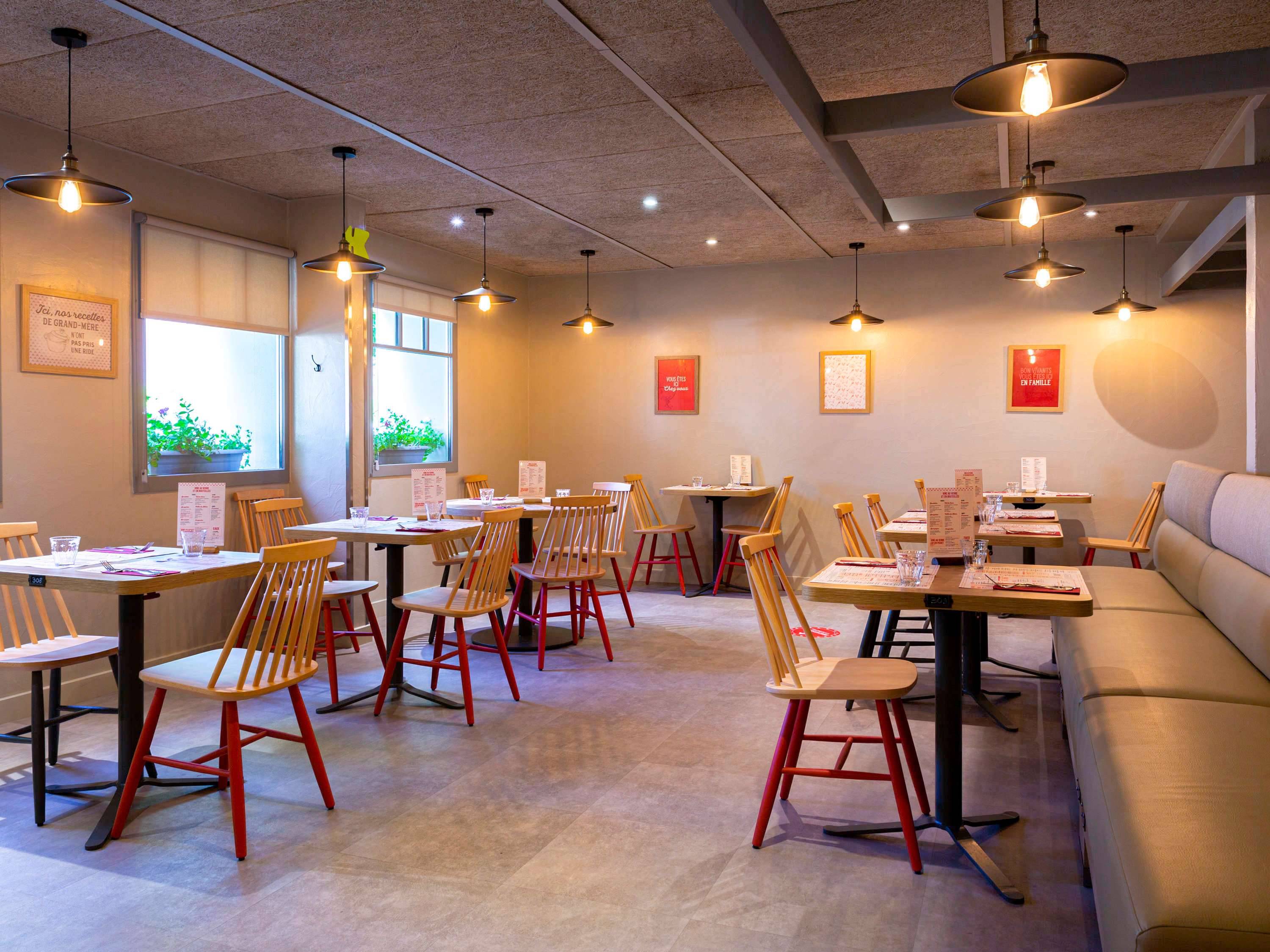 ibis Poitiers South