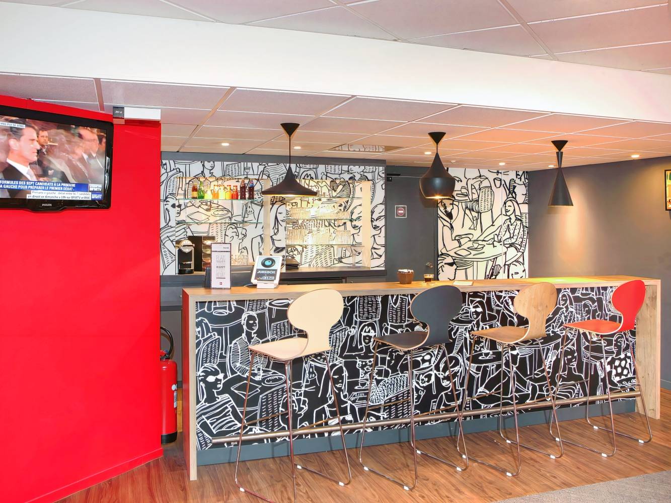 ibis Poitiers South