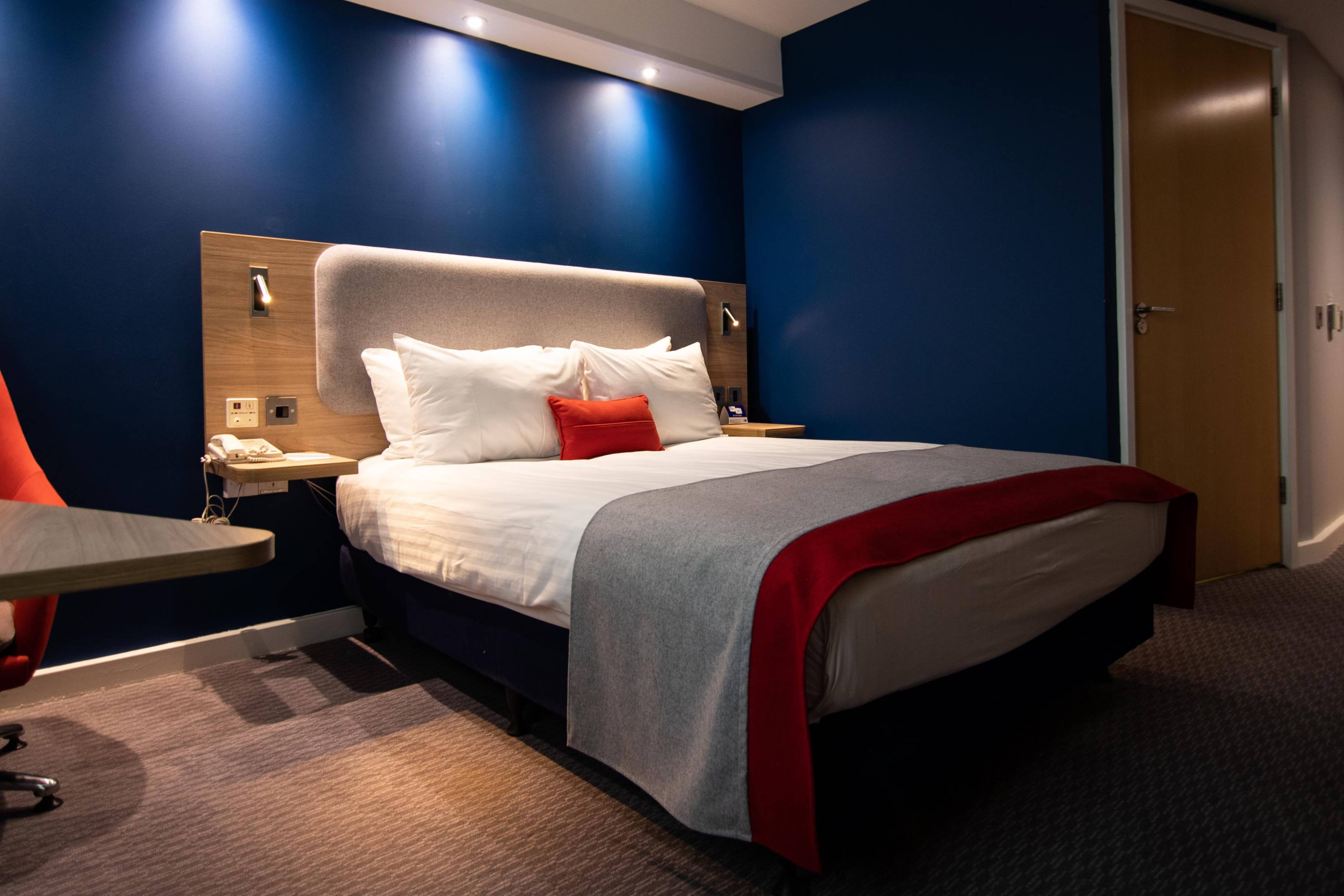 Holiday Inn Express, London Stansted Airport