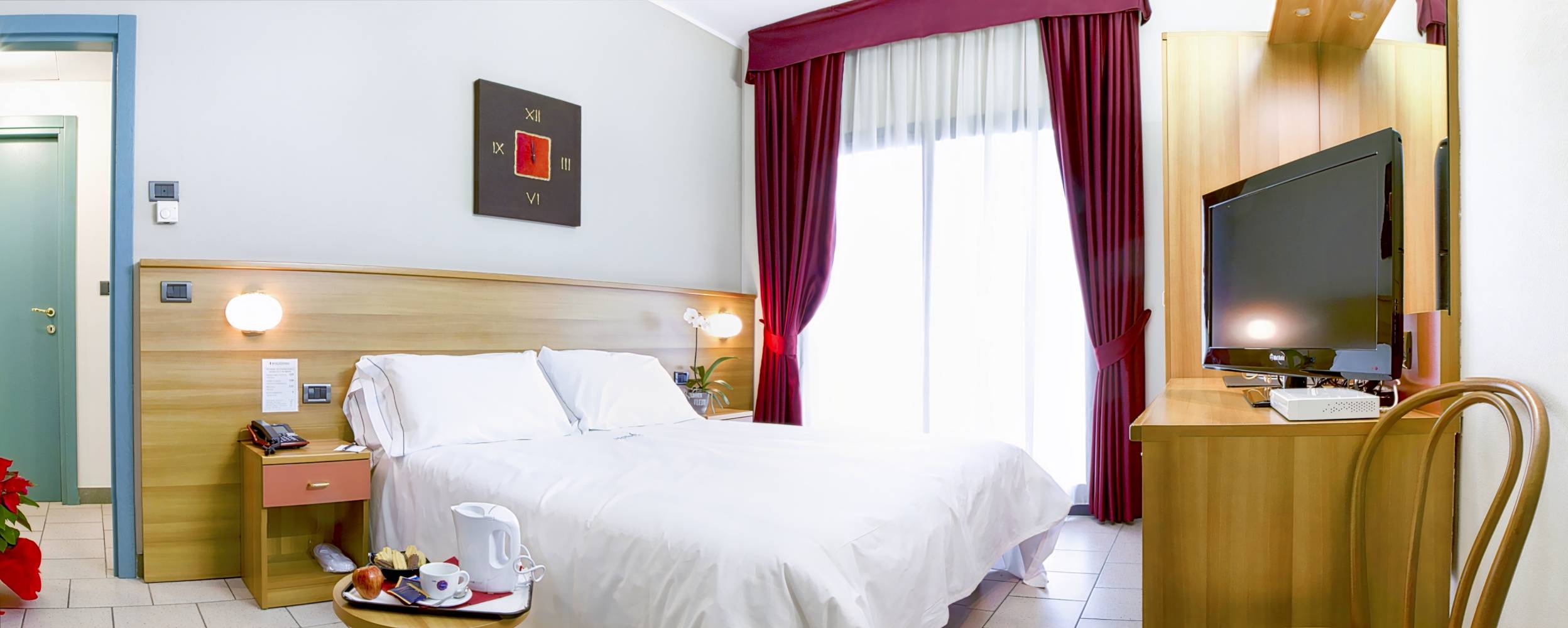 Hotel TO