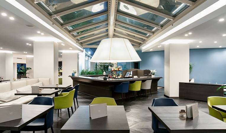 Mercure Roma West