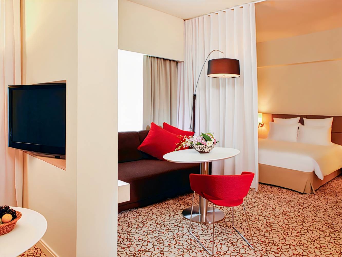 Novotel Suites Mall Avenue Dubai