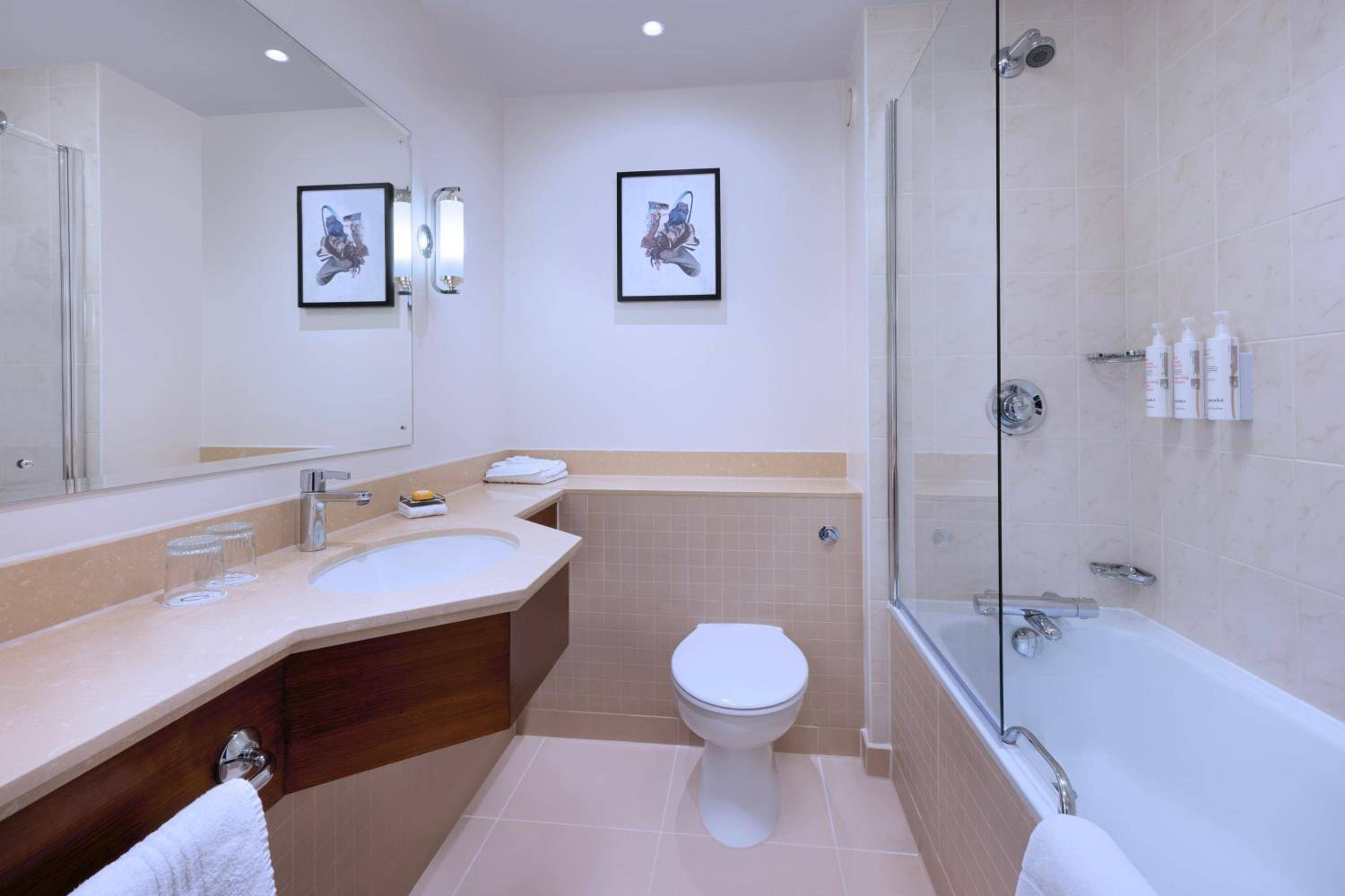 Delta Hotels by Marriott Edinburgh