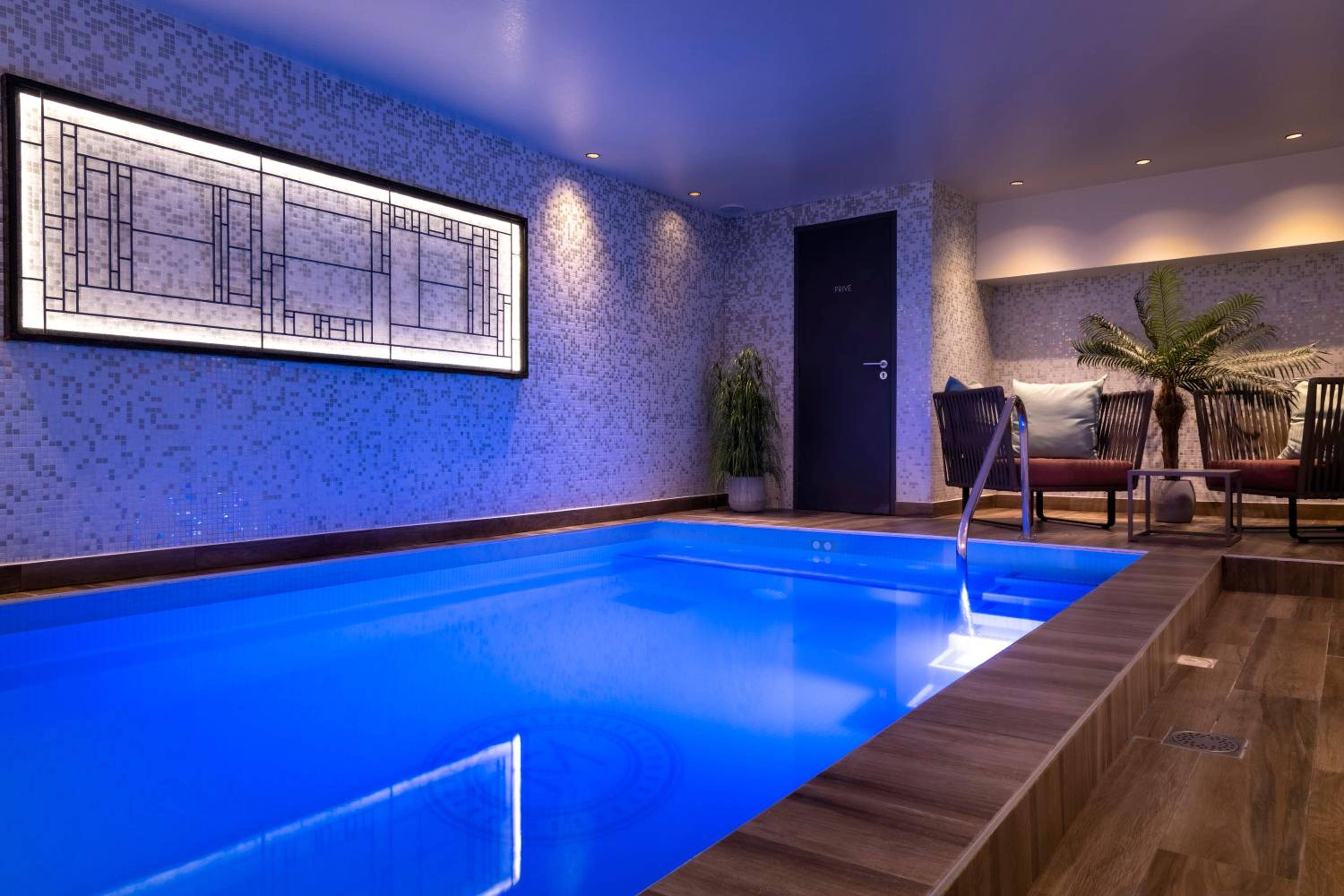 Les Matins de Paris & Spa