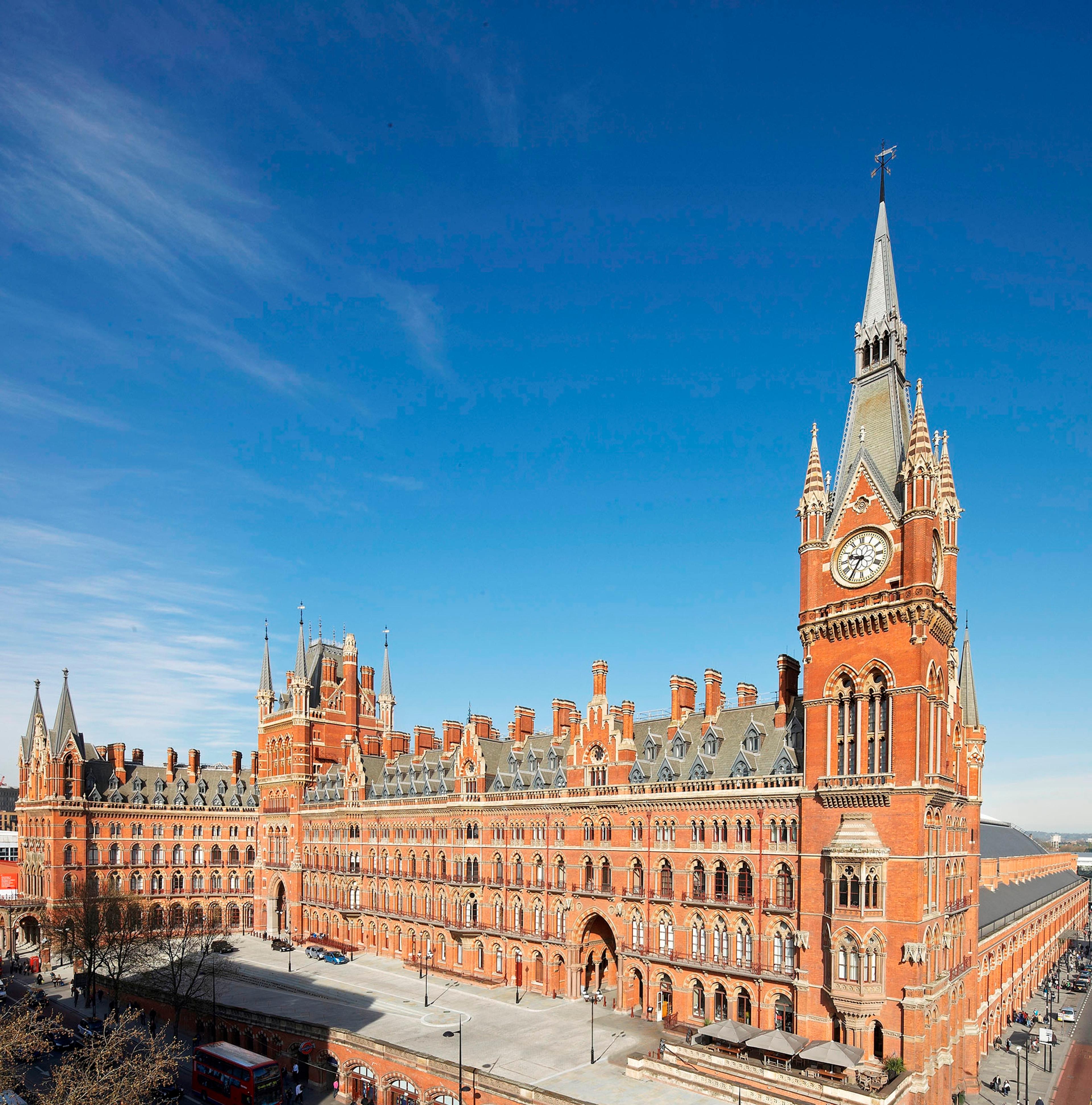 St Pancras Renaissance Hotel London