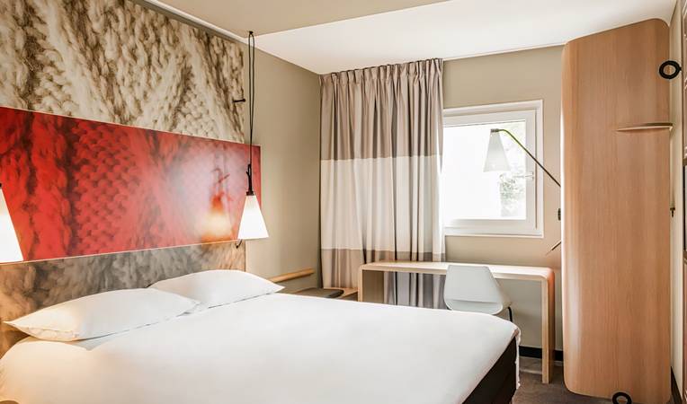 ibis London Heathrow Airport