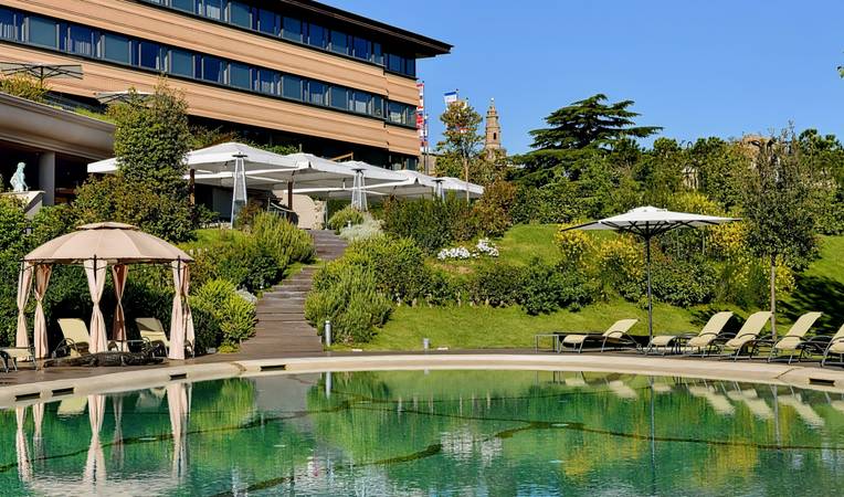 A.Roma Lifestyle Hotel