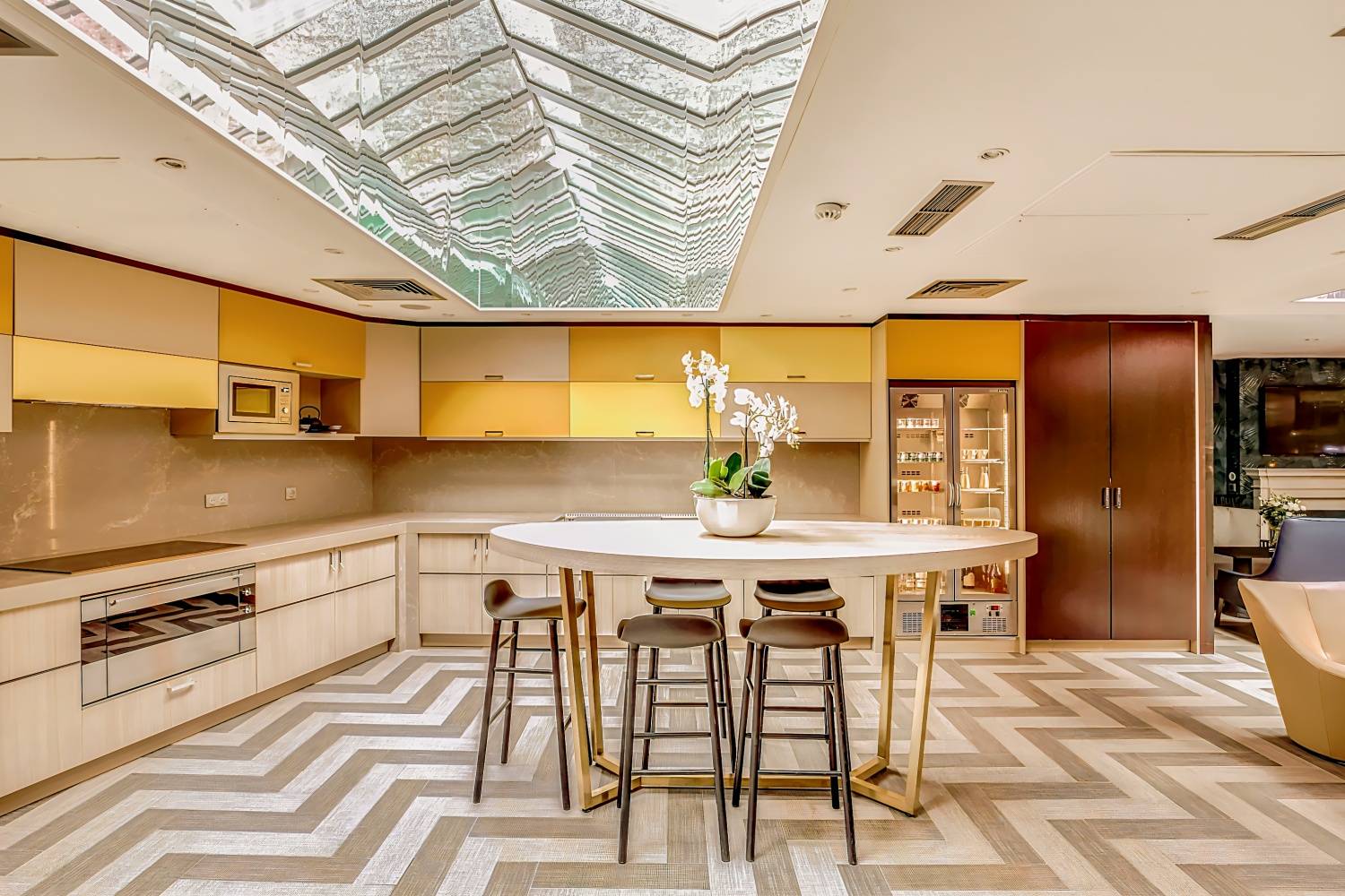 Mercure Paris Arc de Triomphe Étoile Hotel