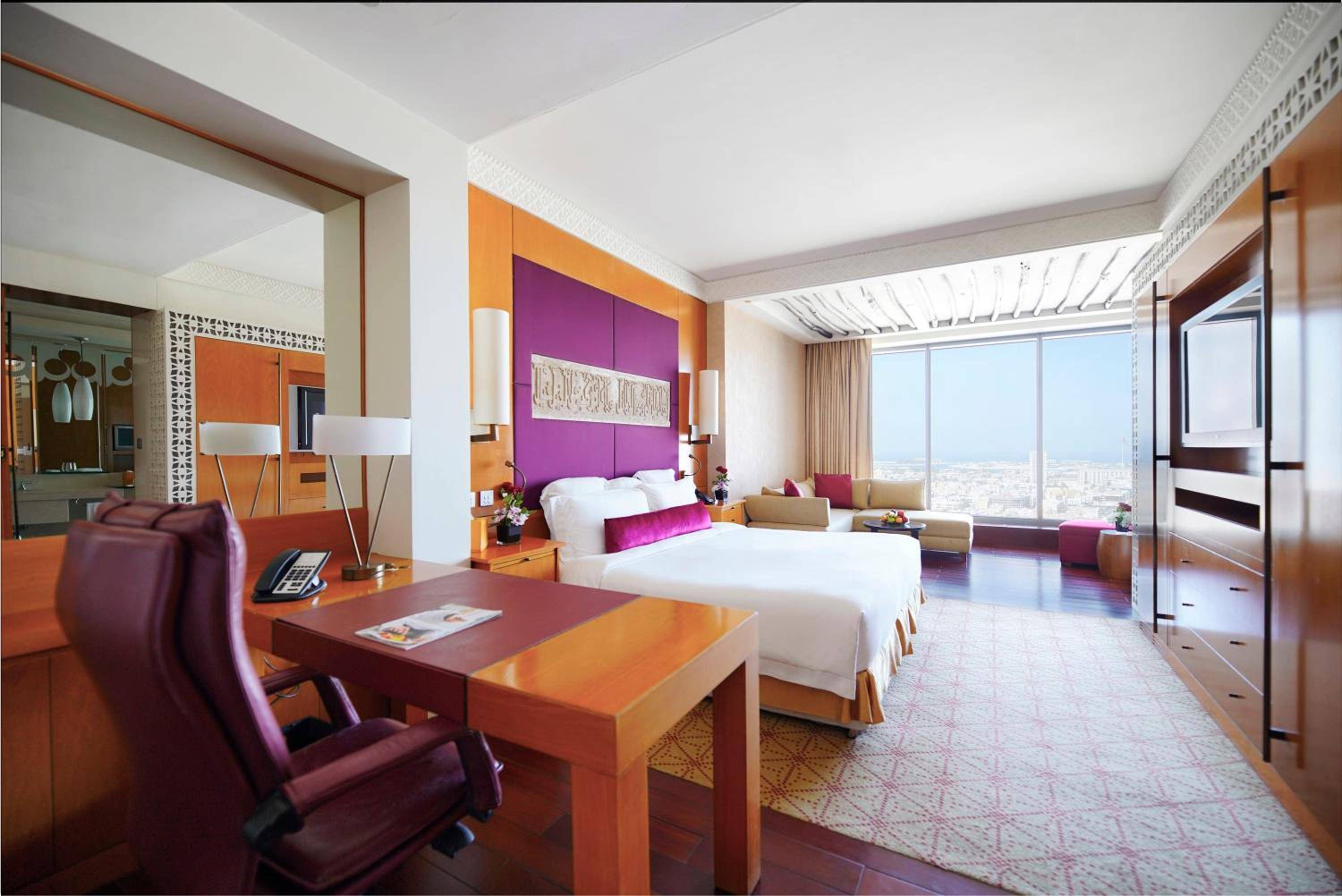 The H Dubai