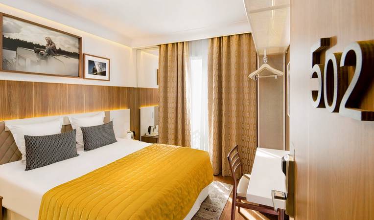 Hôtel Eiffel Turenne