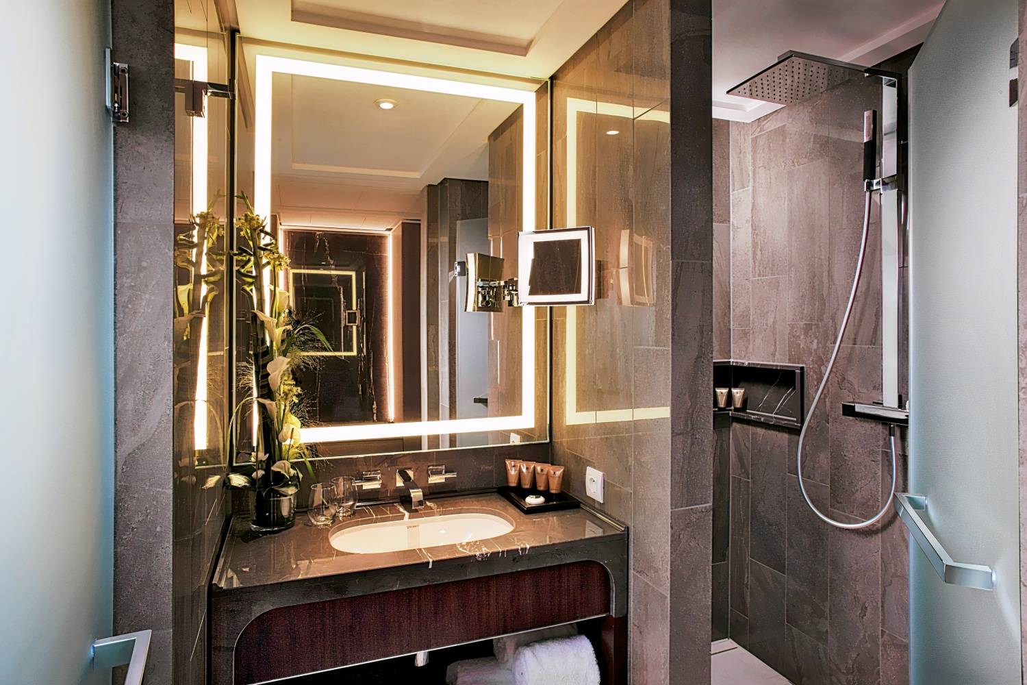 Tangla Hotel Brussels