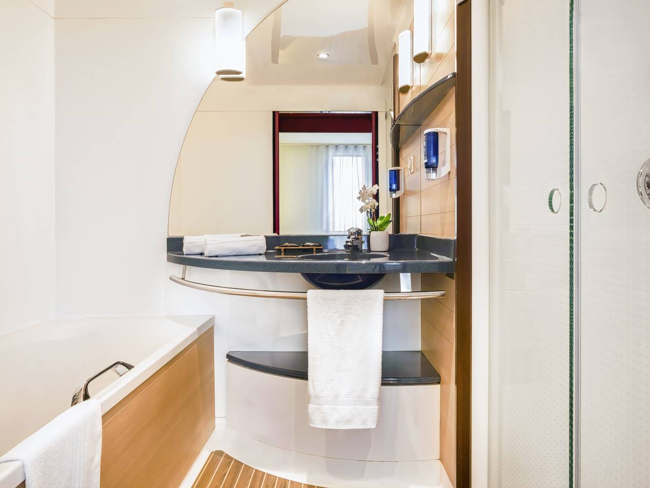 Novotel Suites Cannes Centre