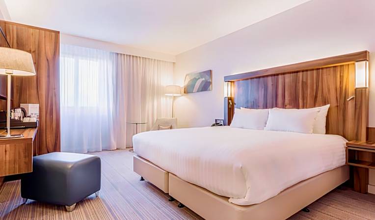 Courtyard by Marriott Glasgow Airport