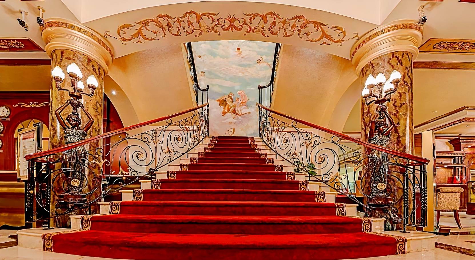 Royal Ascot Hotel