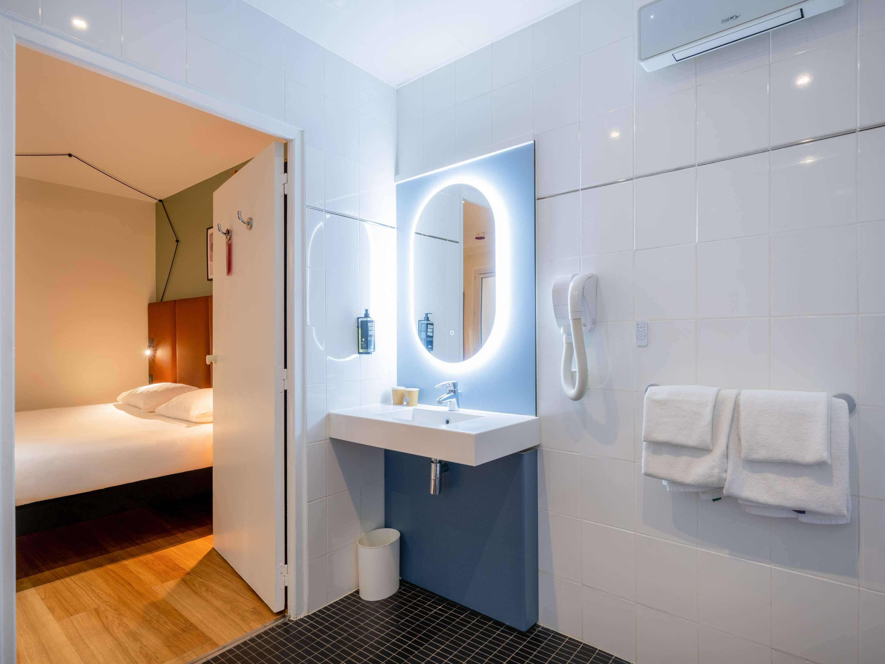 ibis Paris Père-Lachaise