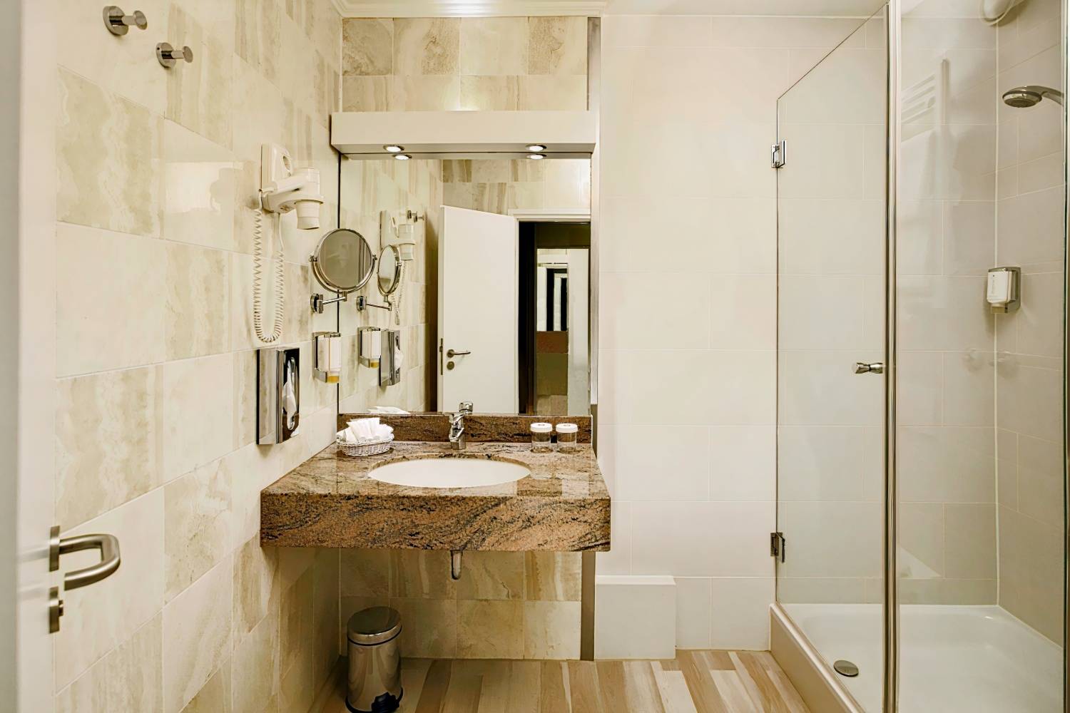 H4 Hotel Frankfurt Messe