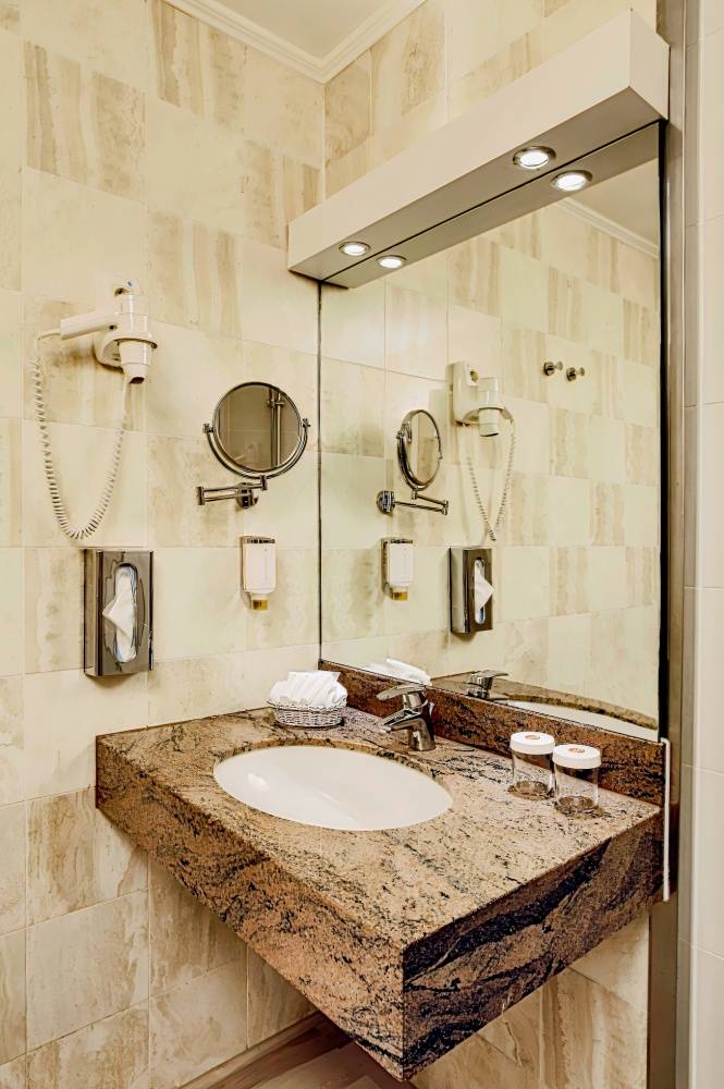 H4 Hotel Frankfurt Messe