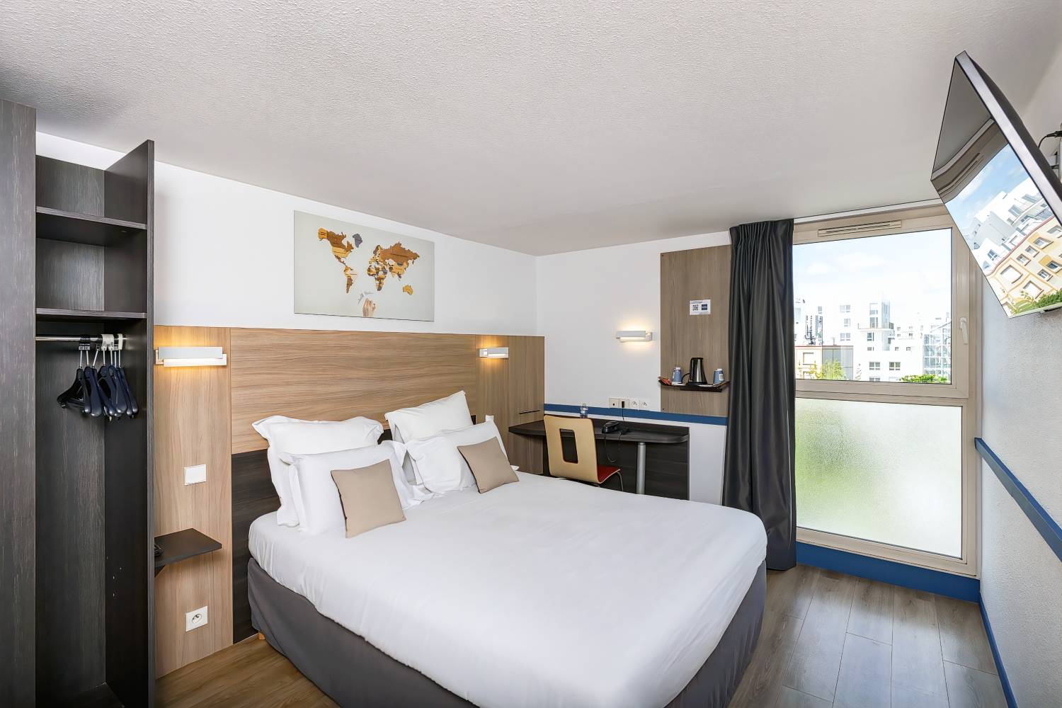 Kyriad Paris Ouest - Colombes