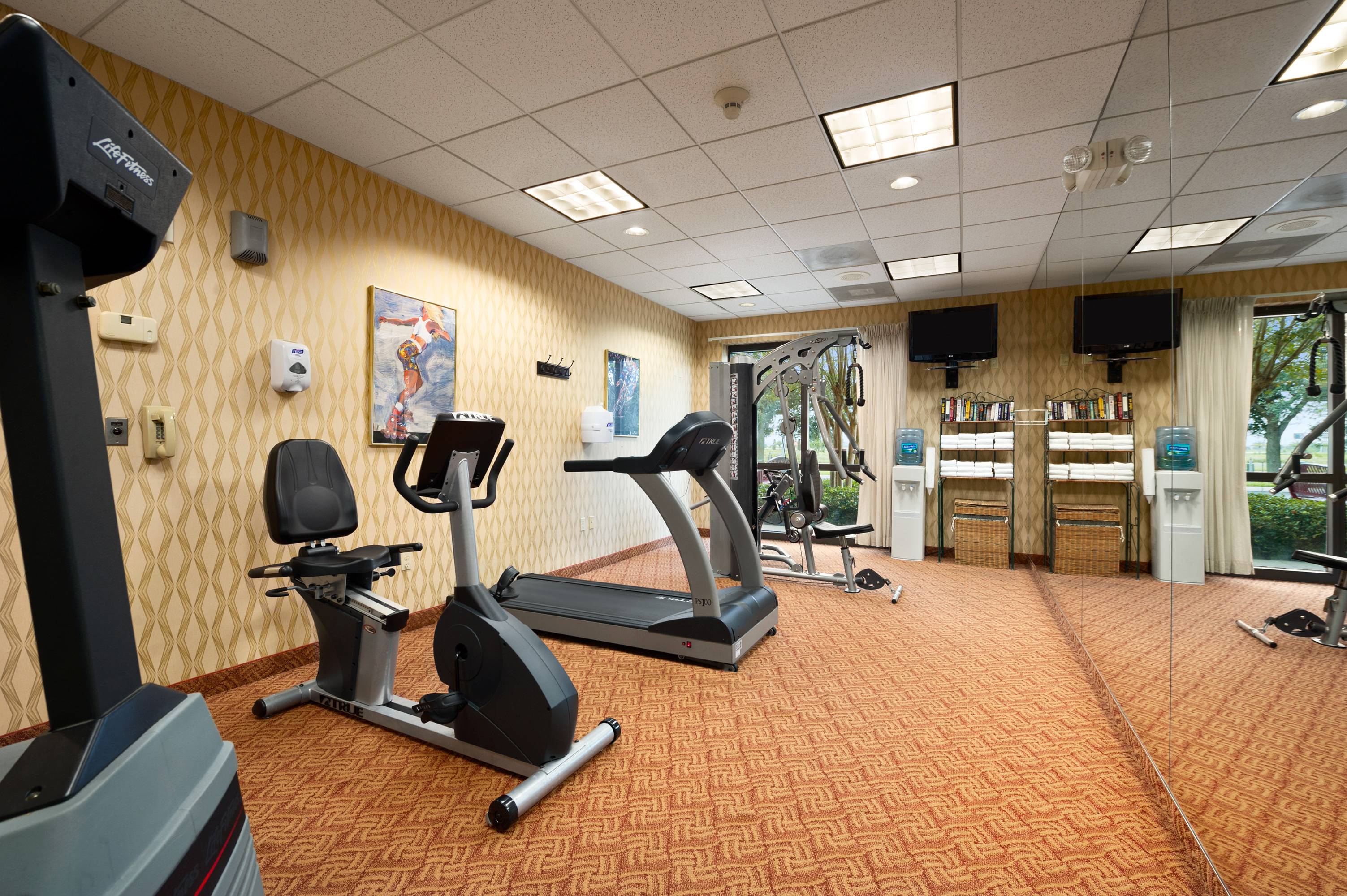 Ramada Suites Orlando Airport