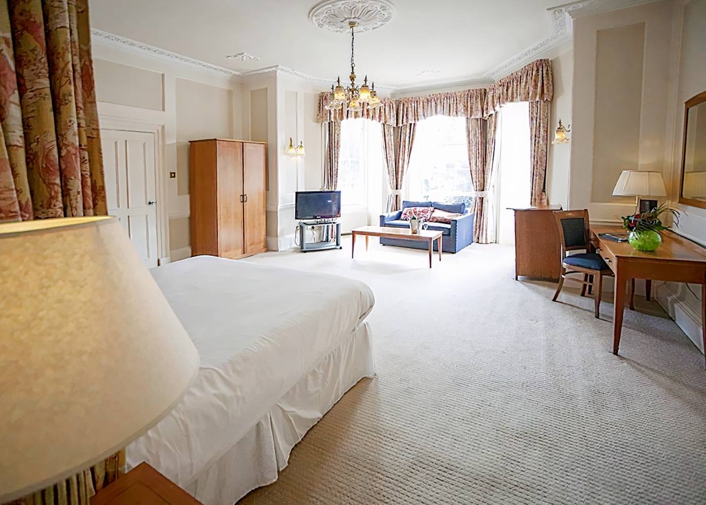 Arnos Manor Bristol