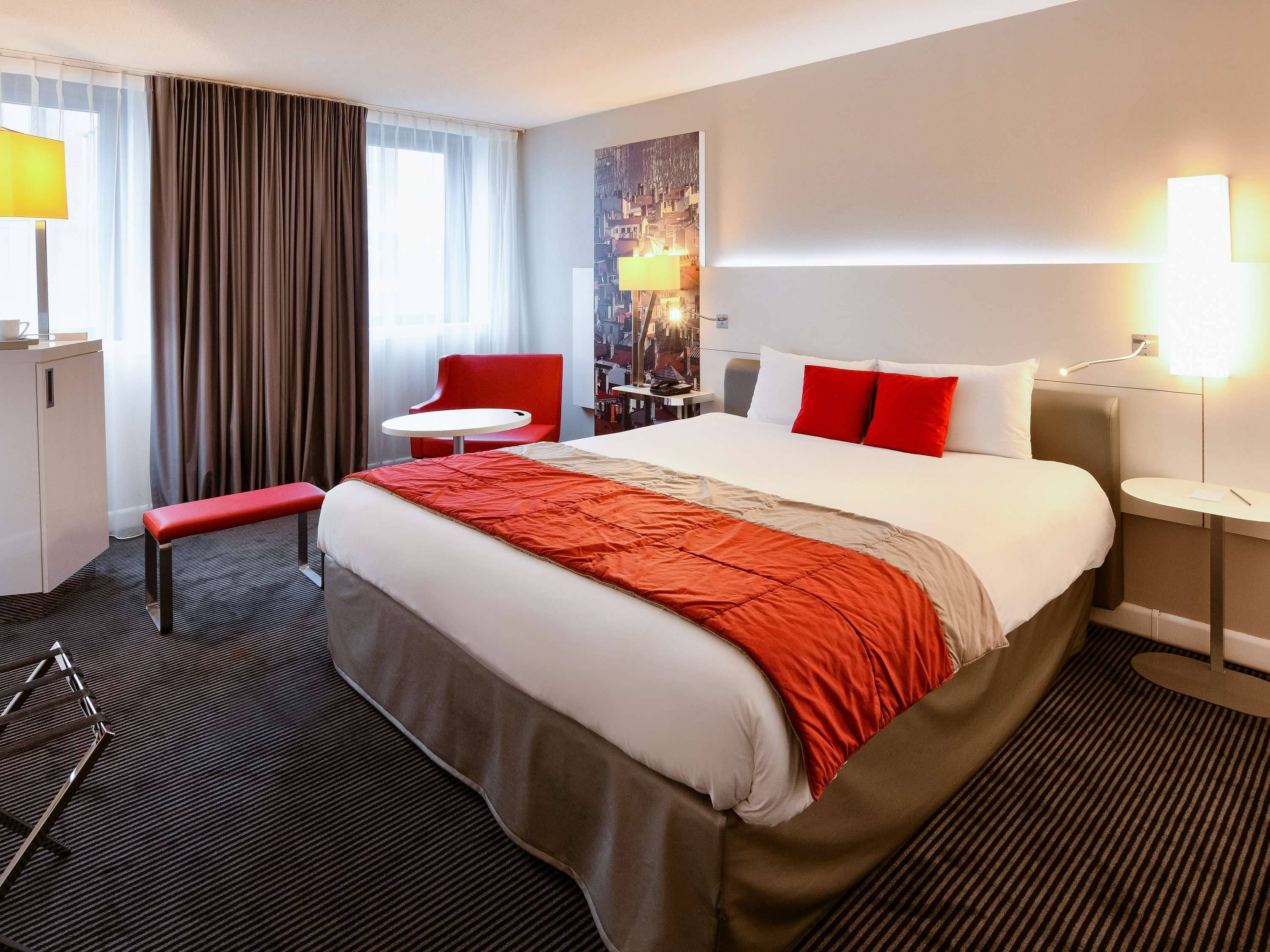 Mercure Lyon Centre Saxe Lafayette Hotel