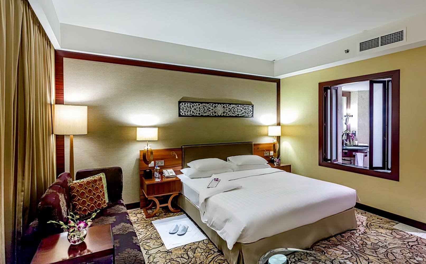 Dusit Thani Dubai