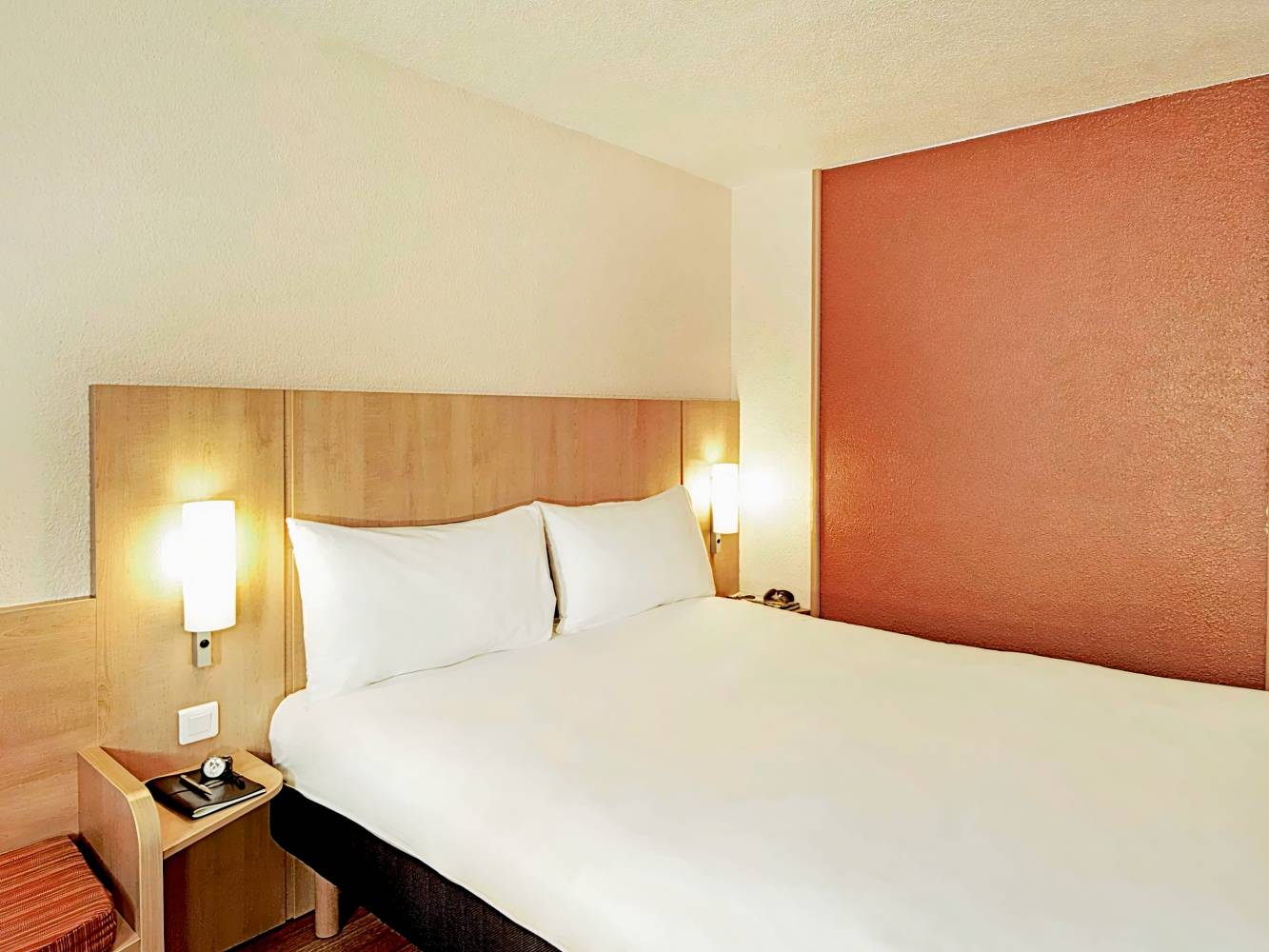 ibis Nantes Centre Tour Bretagne