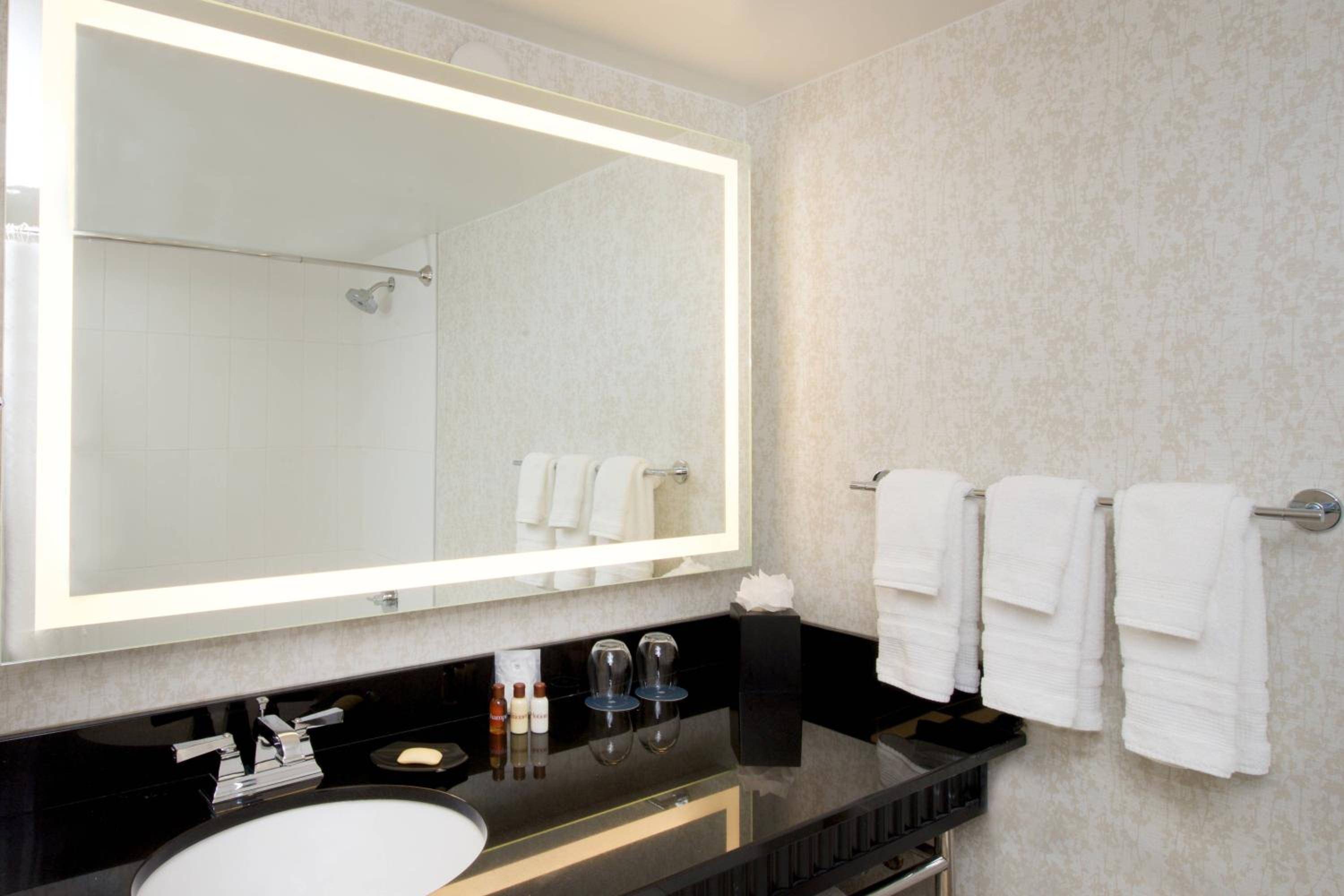 Sheraton Miami Airport Hotel & Executive Meeting Center