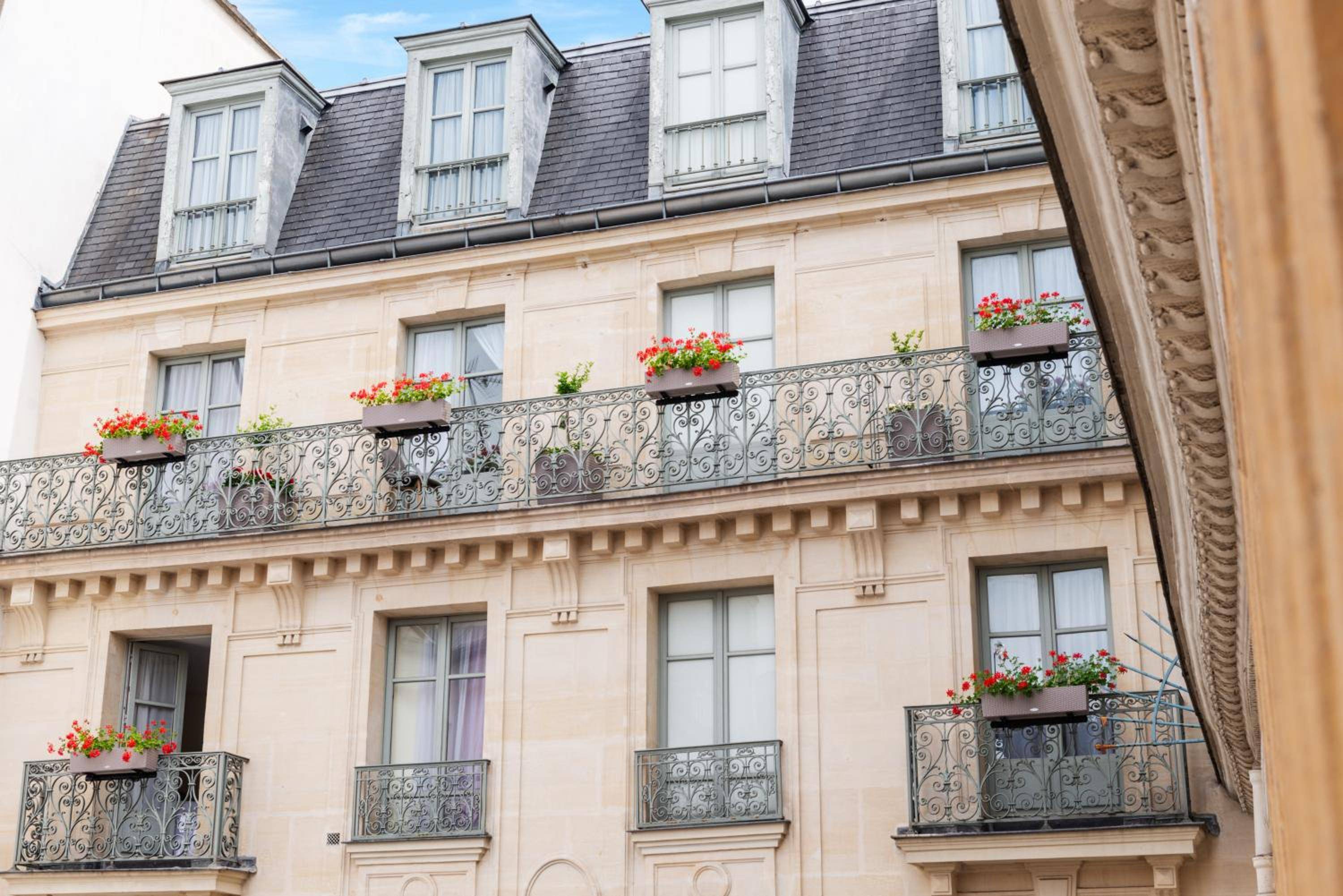 Aston Paris Hôtel