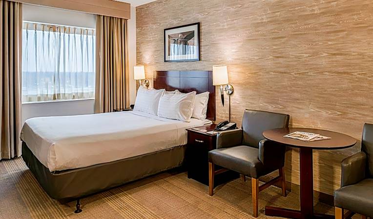 Sonesta Chicago O’Hare Airport