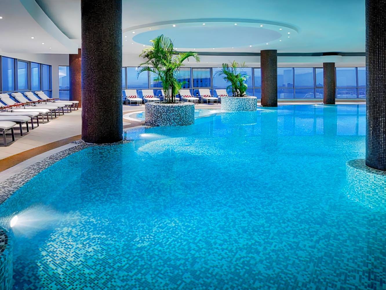 Mövenpick Hotel West Bay Doha