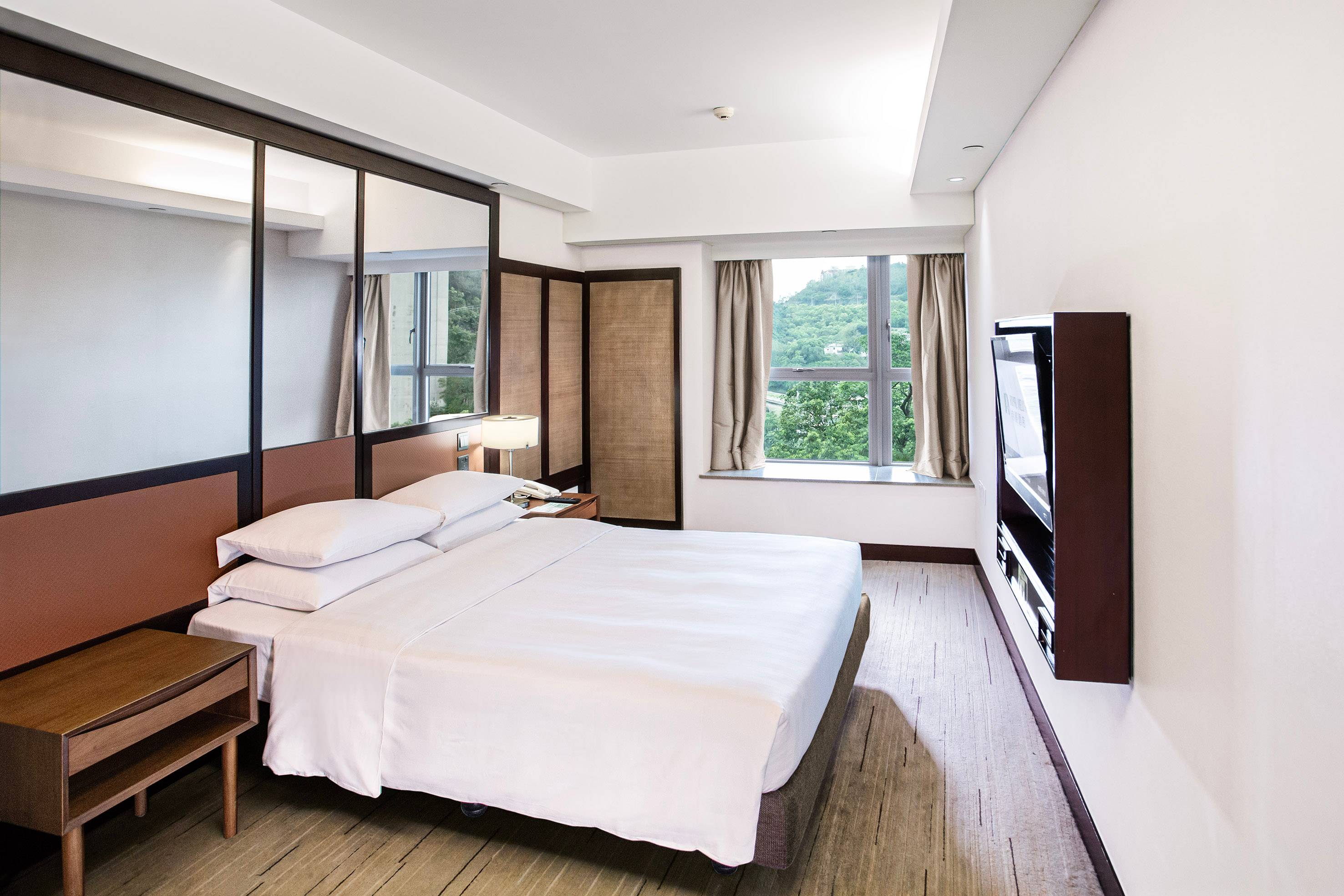 Royal View Hotel