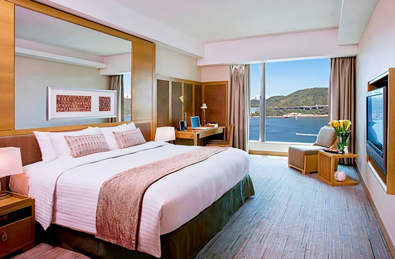 Royal View Hotel
