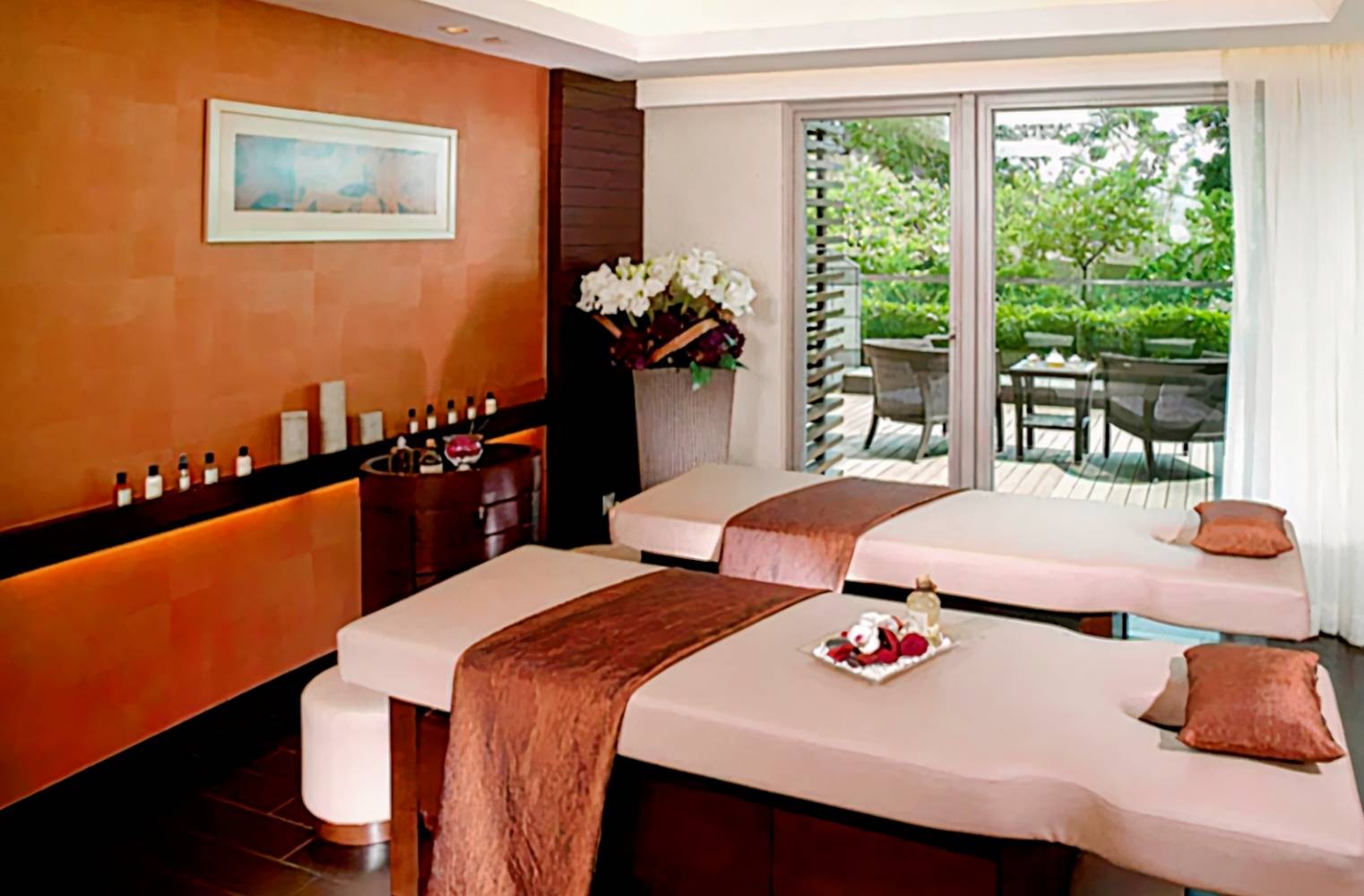 Royal View Hotel