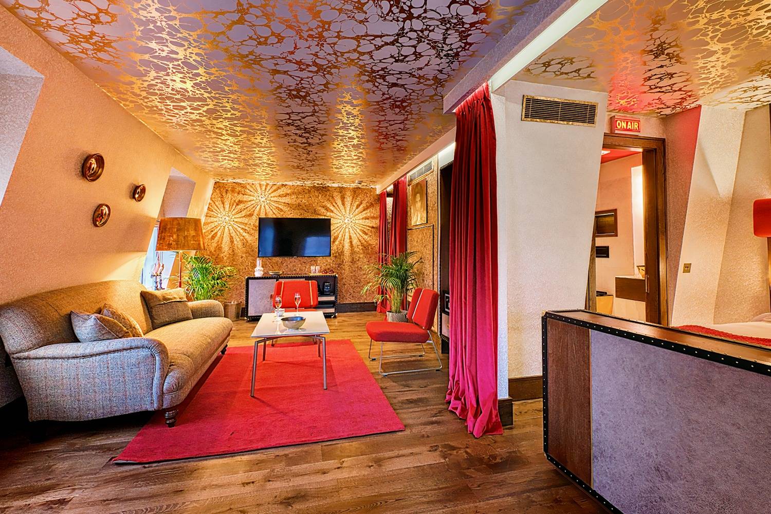 Hotel Megaro