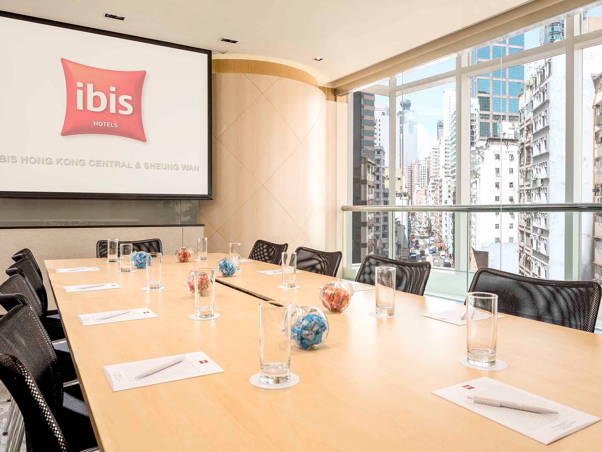 Ibis Hong Kong Central and Sheung Wan Hotel