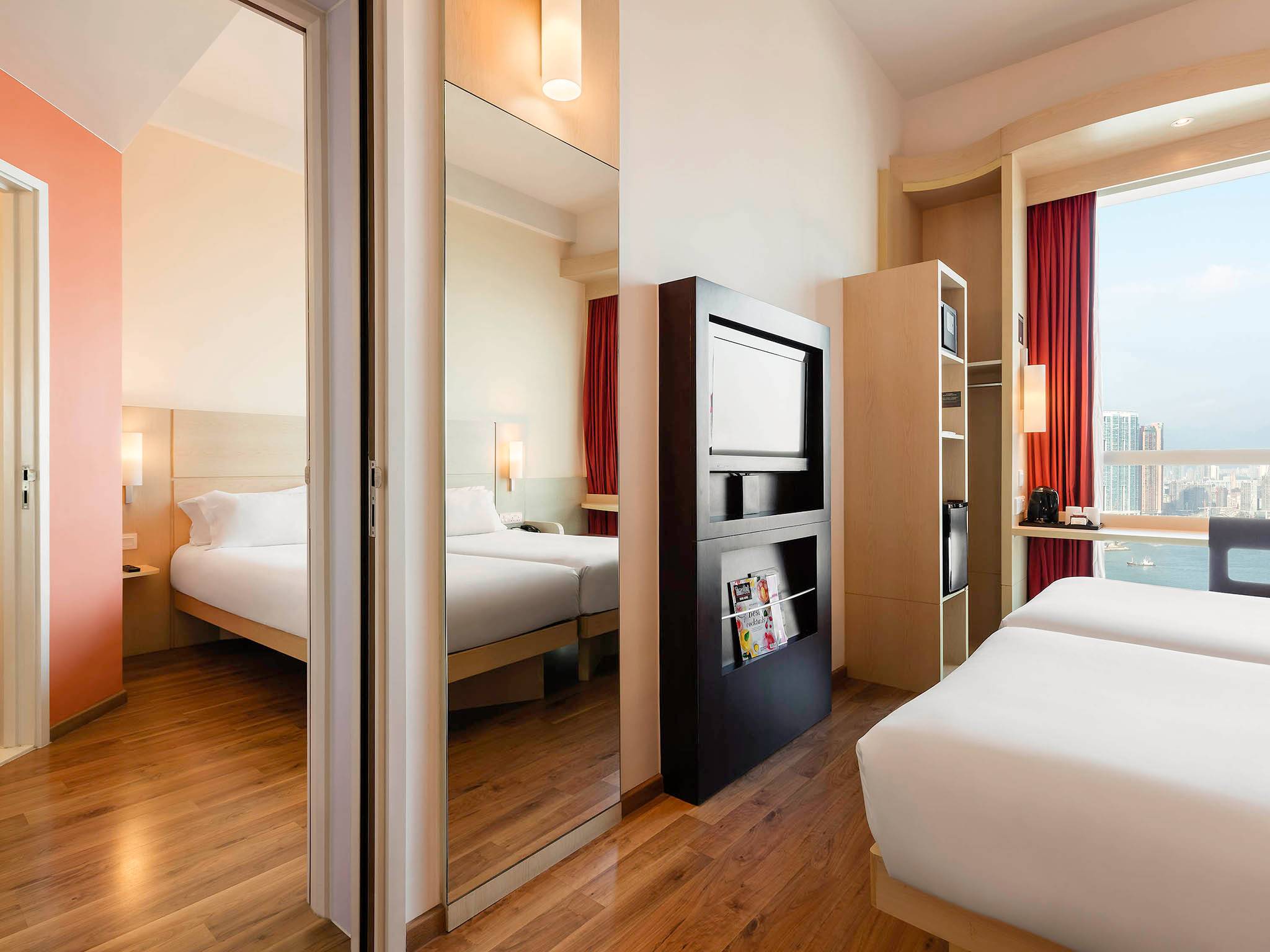 Ibis Hong Kong Central and Sheung Wan Hotel