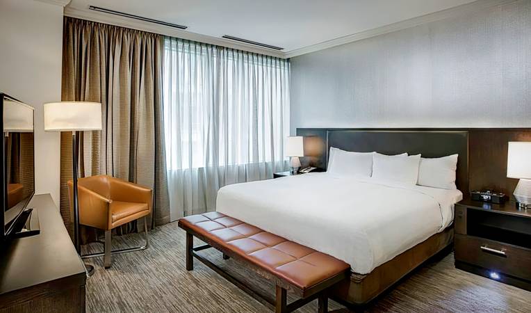 Hyatt Centric Chicago Magnificent Mile