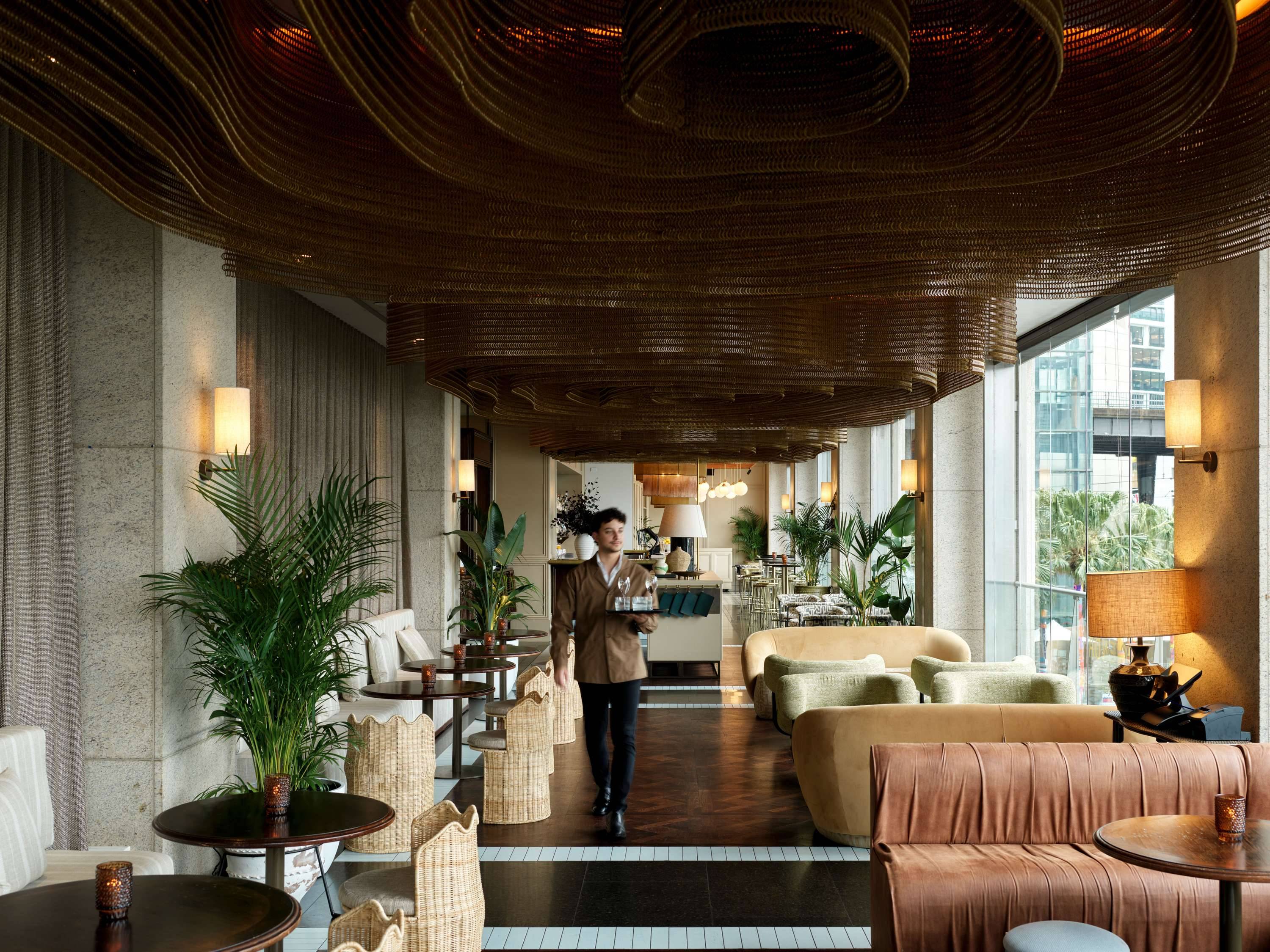 Pullman Quay Grand Sydney Harbour