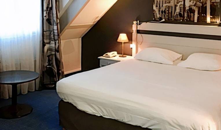 Hôtel Le Cardinal Rueil Centre