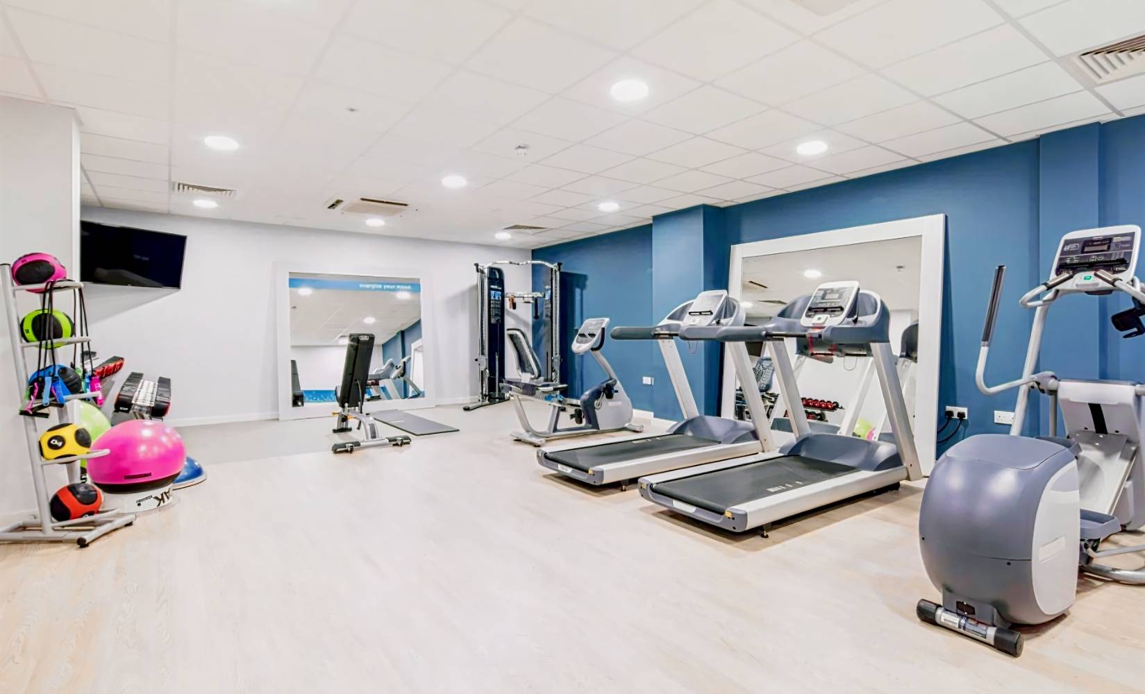 Hampton By Hilton Humberside Airport
