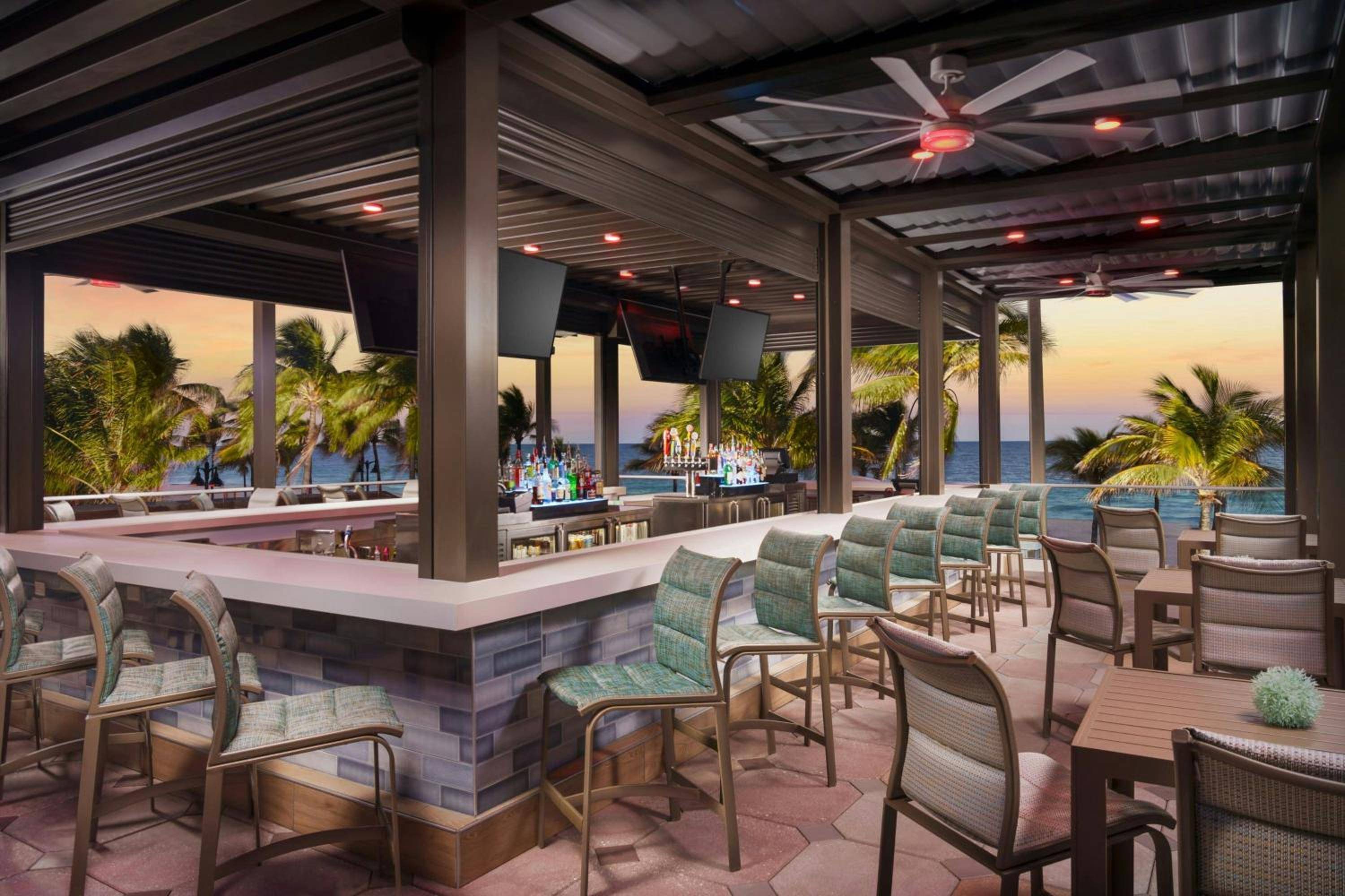 Courtyard by Marriott Fort Lauderdale Beach