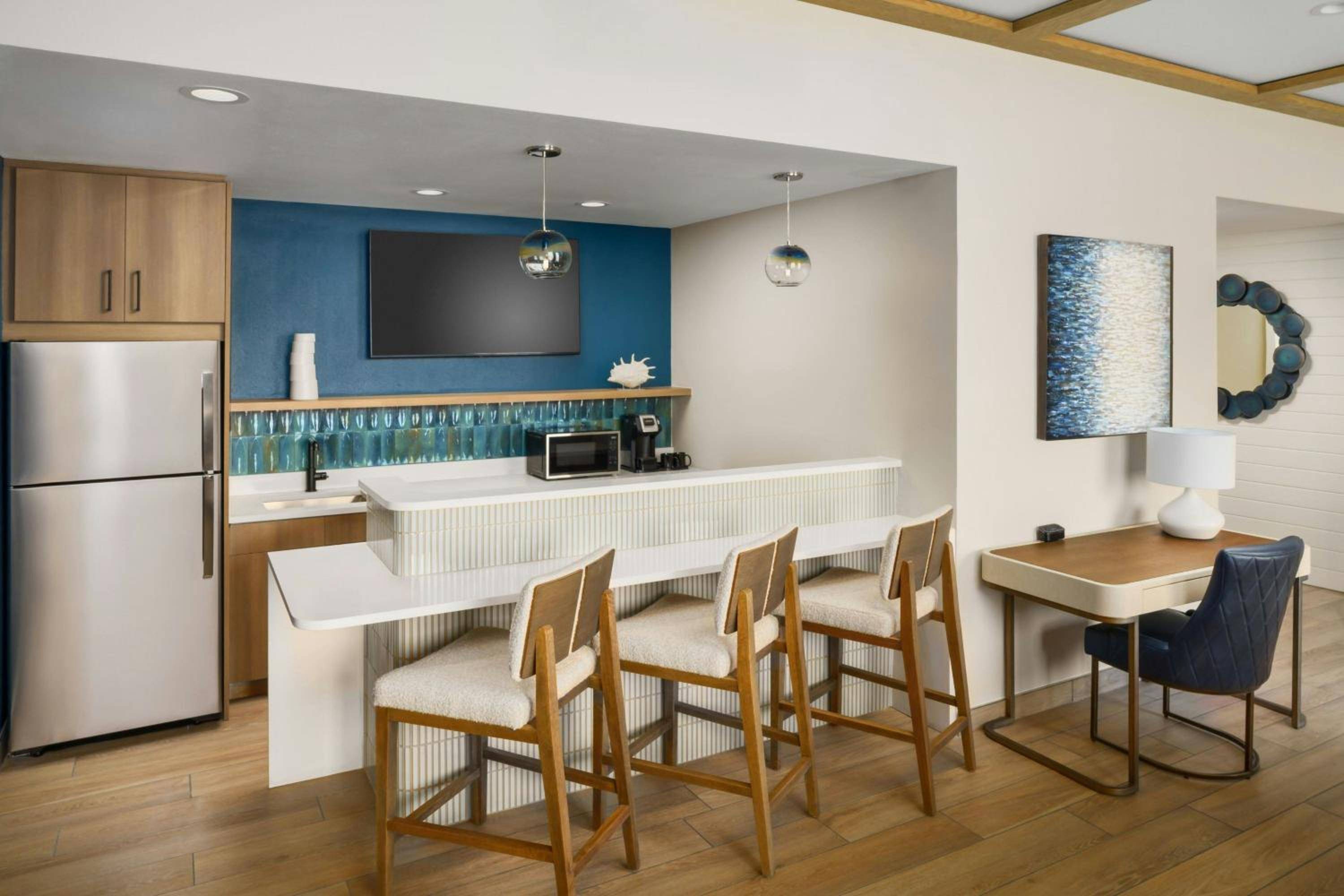 Courtyard by Marriott Fort Lauderdale Beach