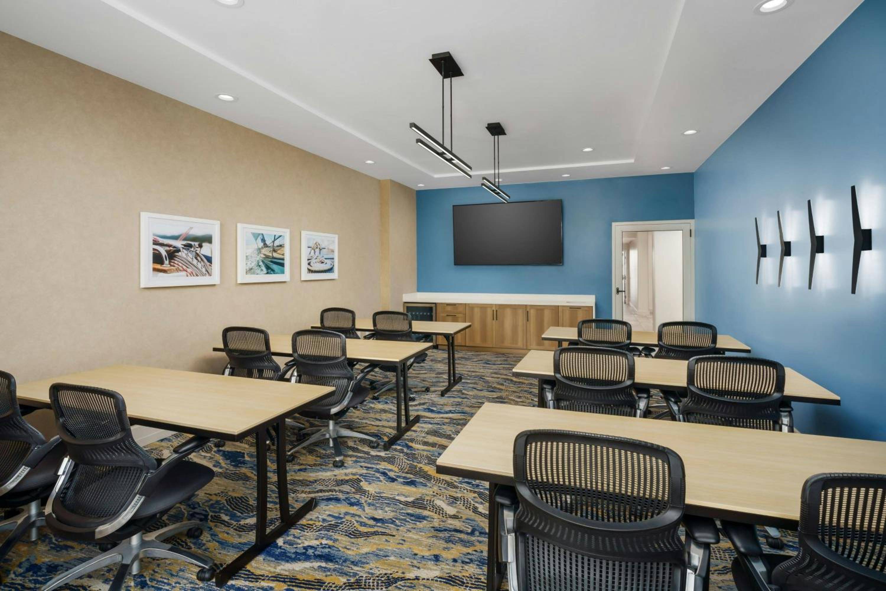 Courtyard by Marriott Fort Lauderdale Beach