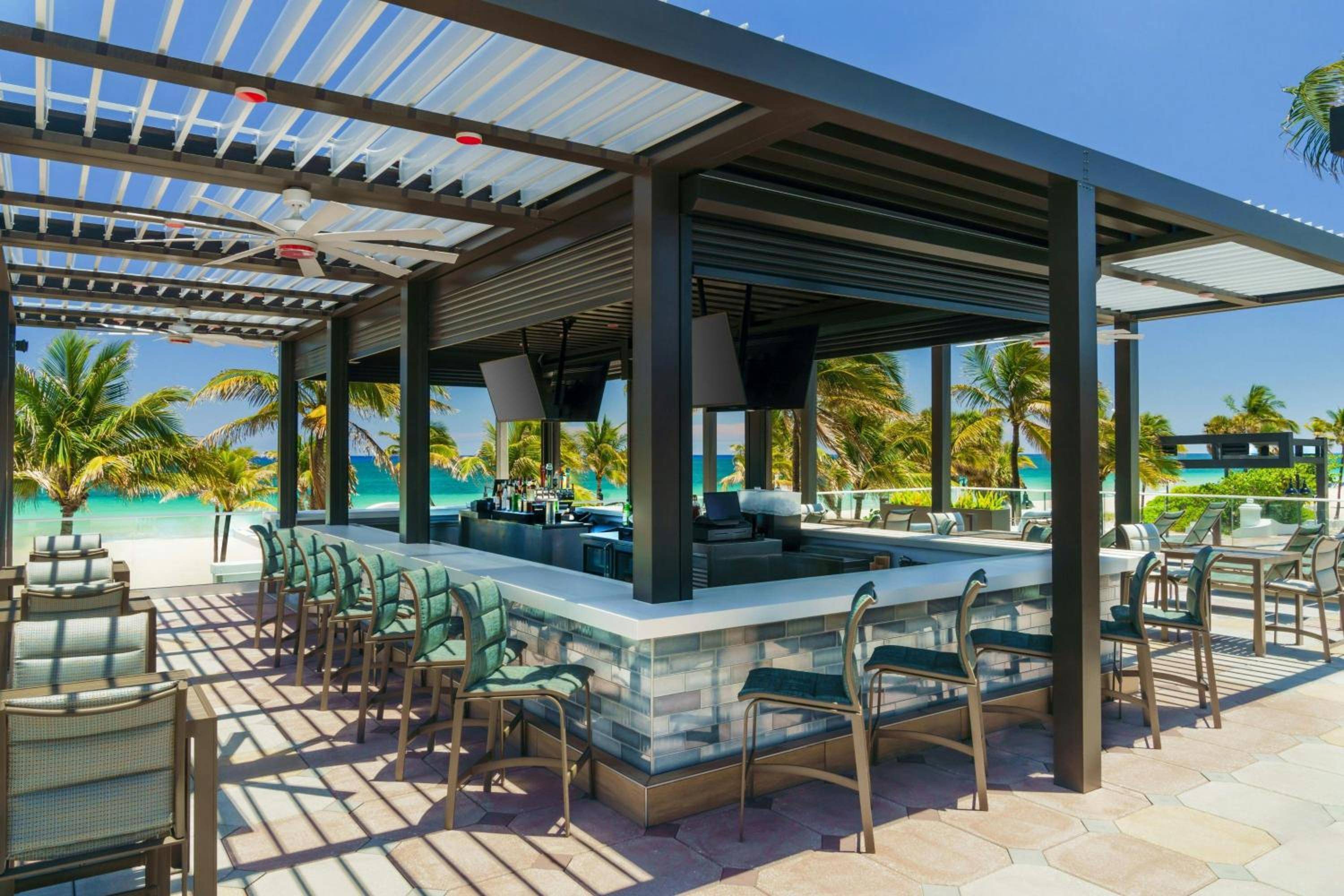 Courtyard by Marriott Fort Lauderdale Beach
