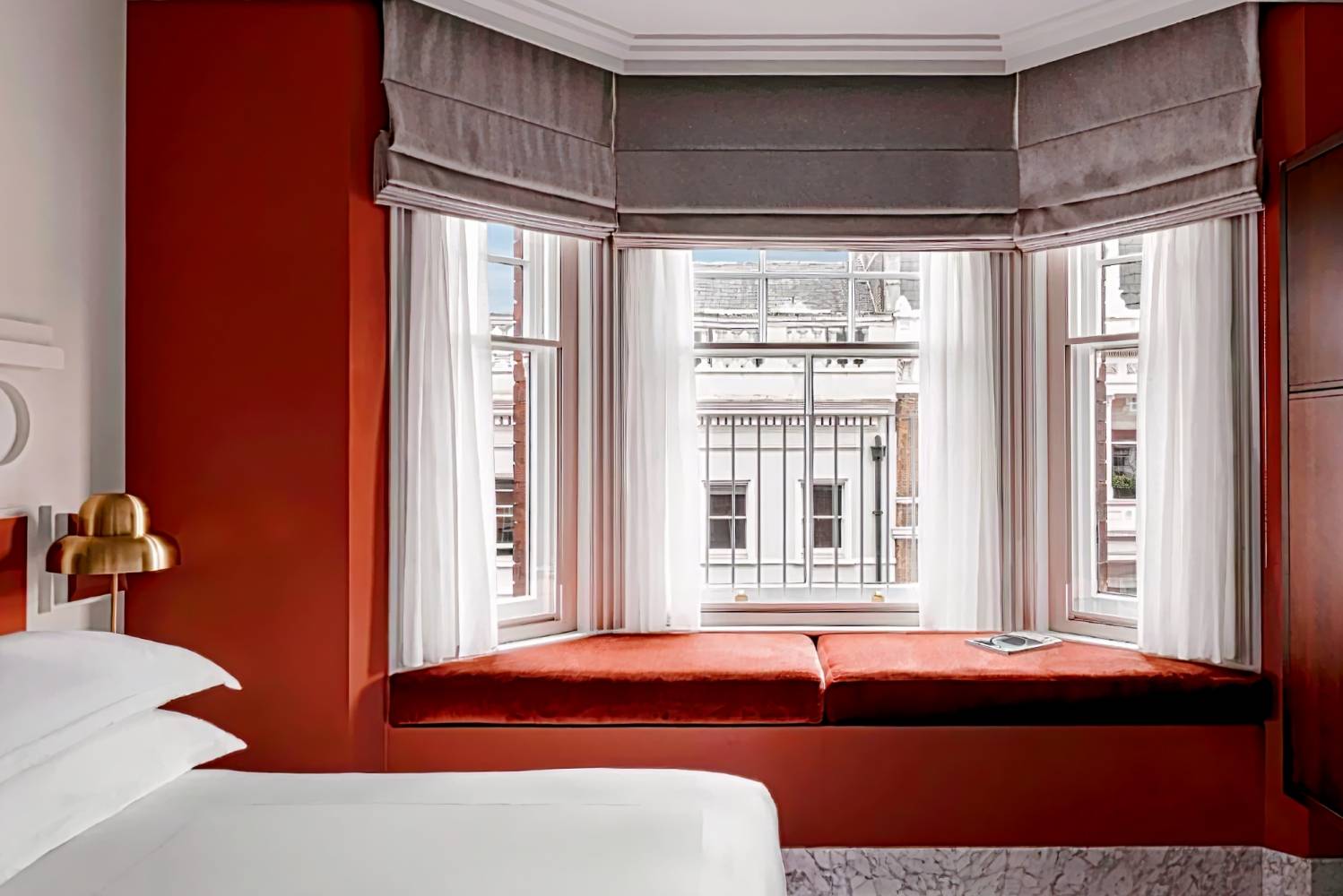 Henrietta Hotel