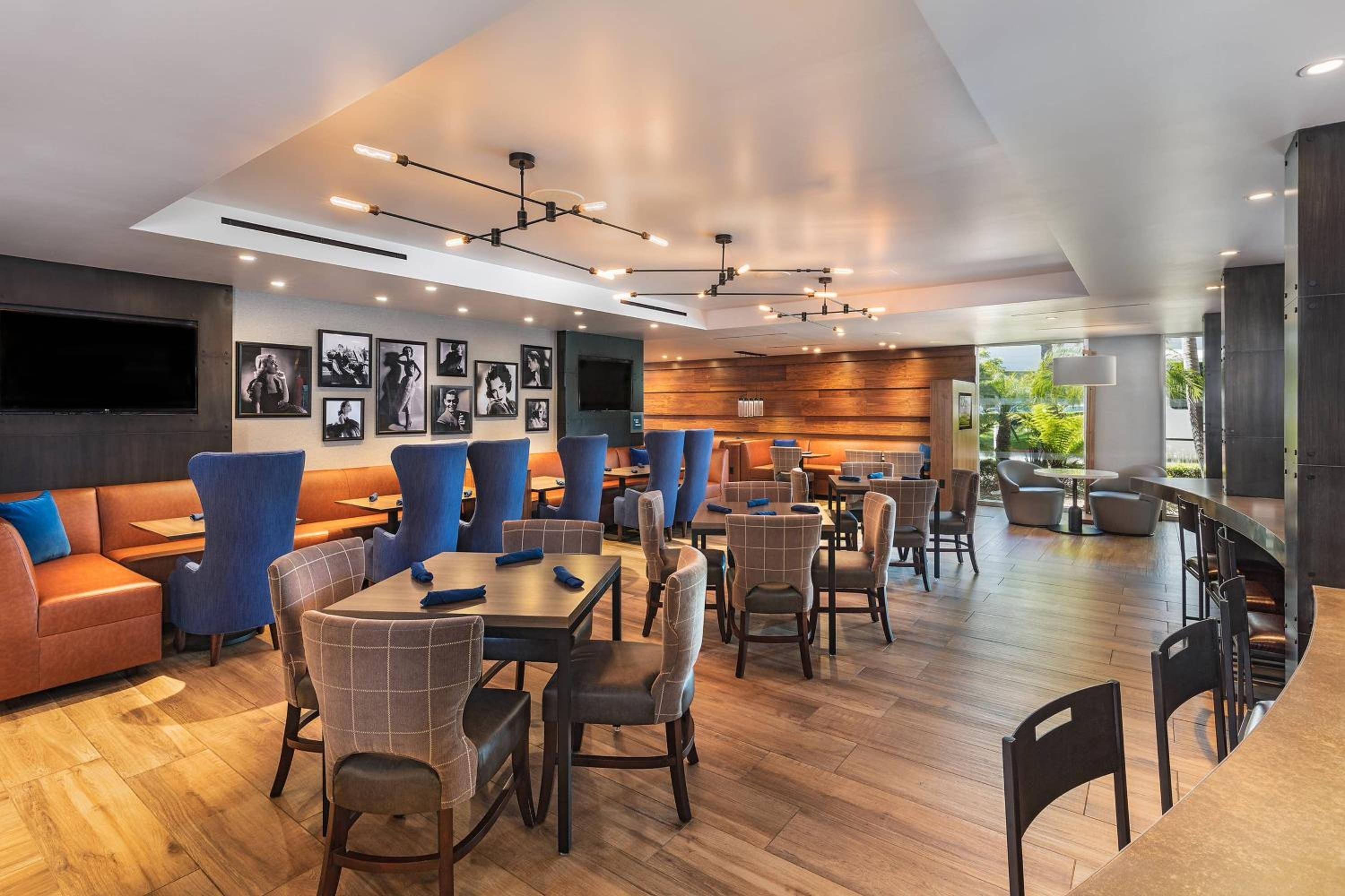 Four Points by Sheraton Los Angeles Westside